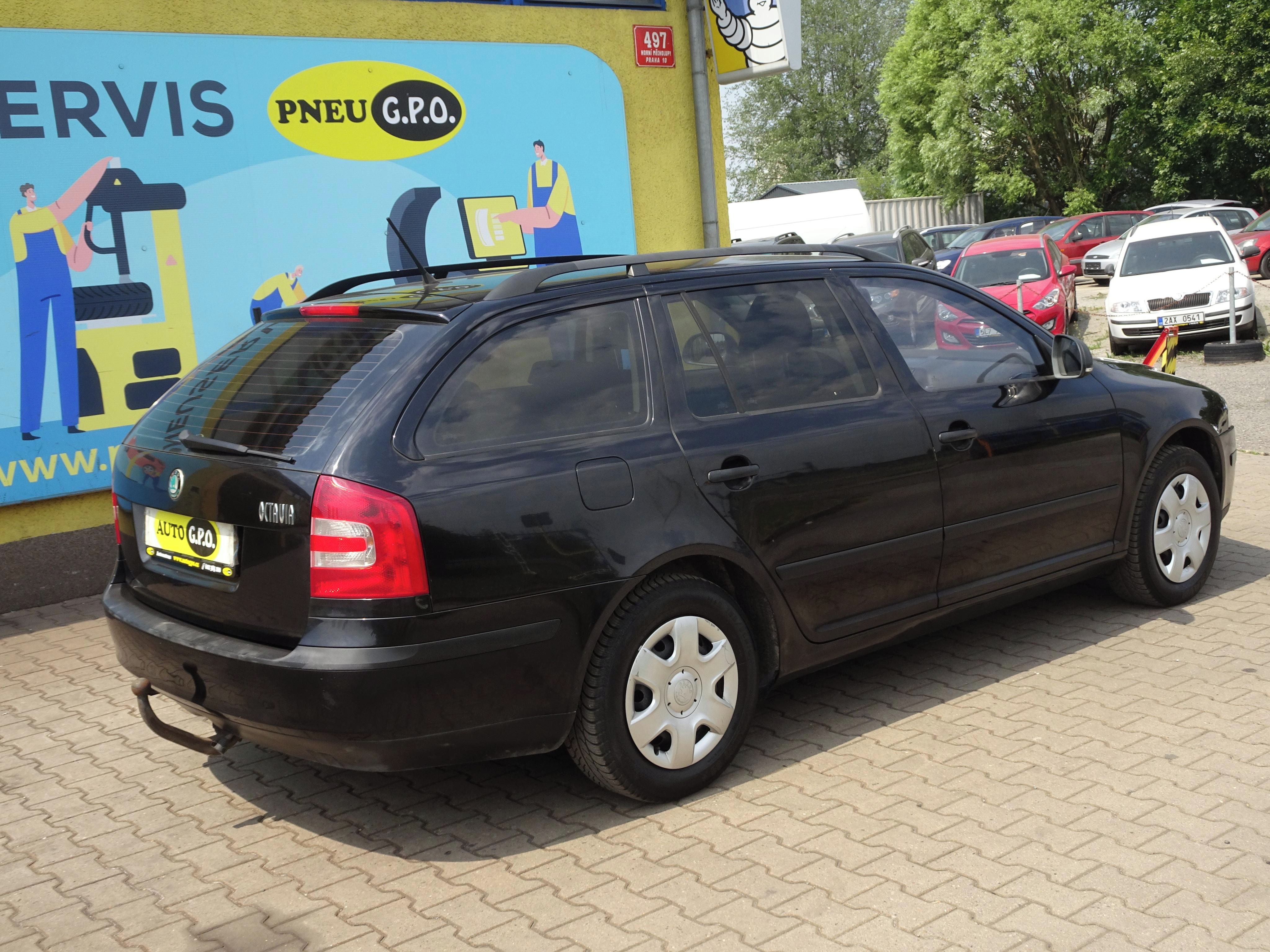 Škoda Octavia, 1.6I Combi - fotka 6