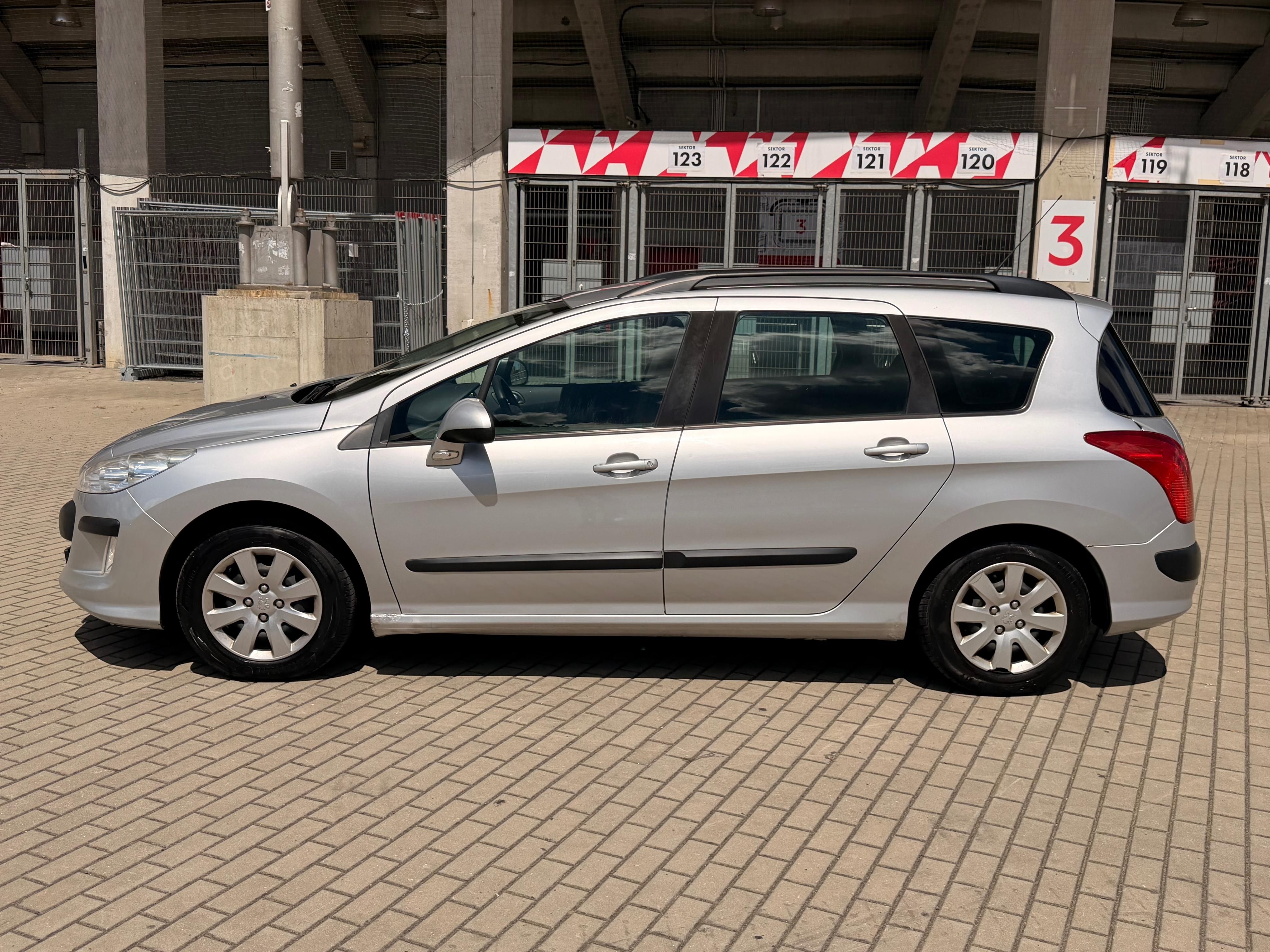 Peugeot 308, SW, 1.6HDI 80kw - fotka 2