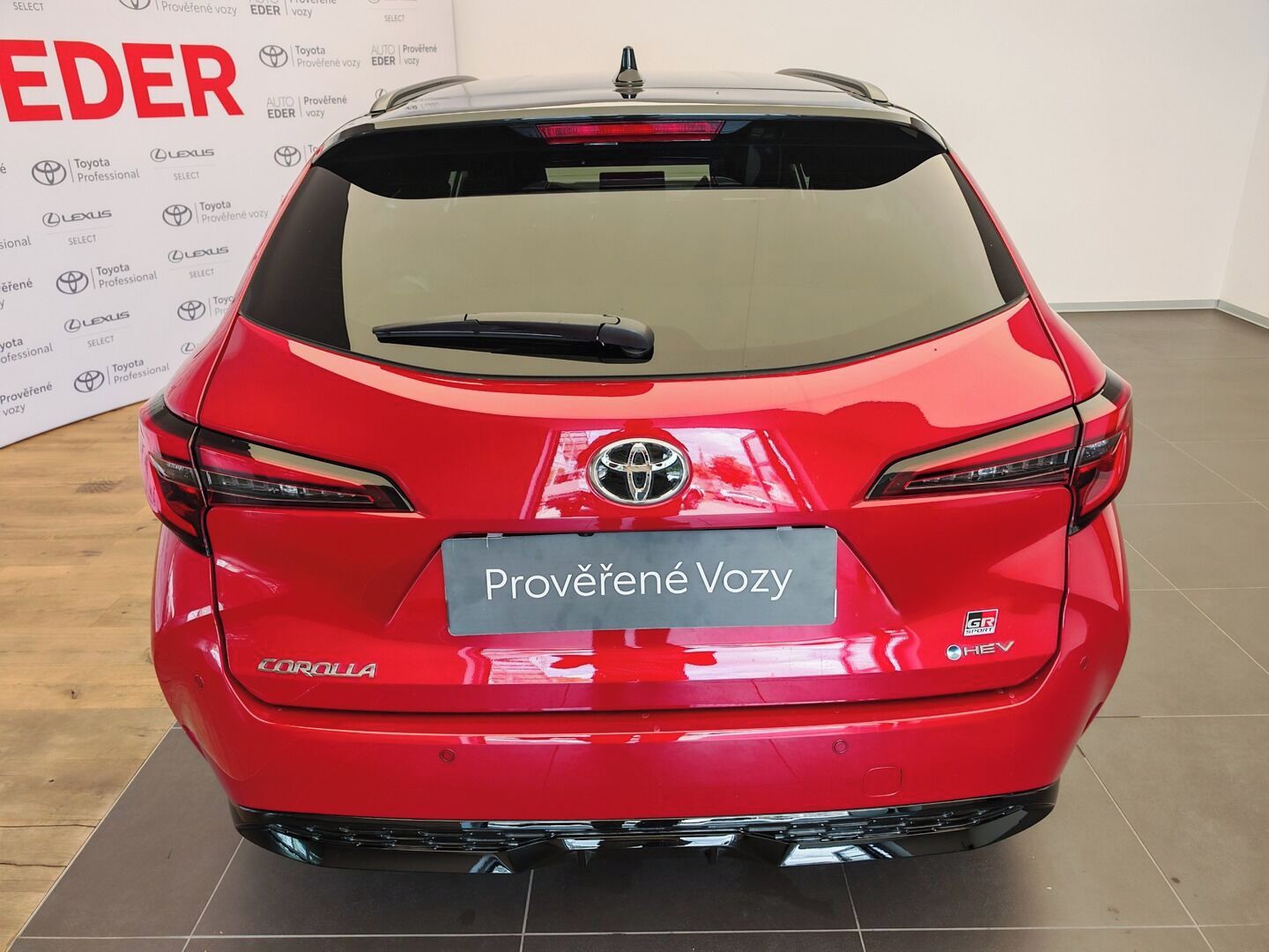 Toyota Corolla, Touring sports, 1.8 Hybrid GR - fotka 5