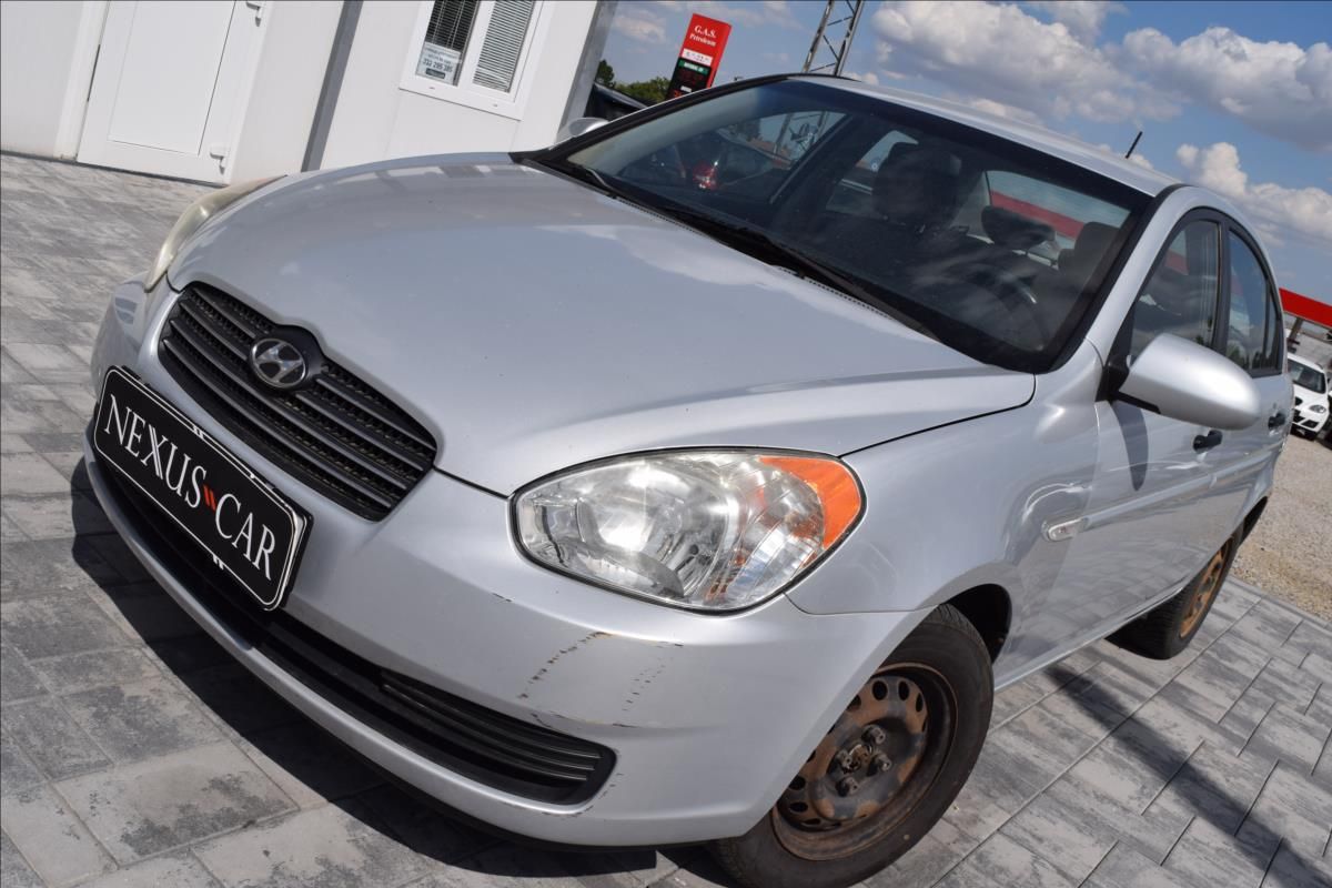 Hyundai Accent, 1,4 i 71KW NOVÁ STK KLIMA