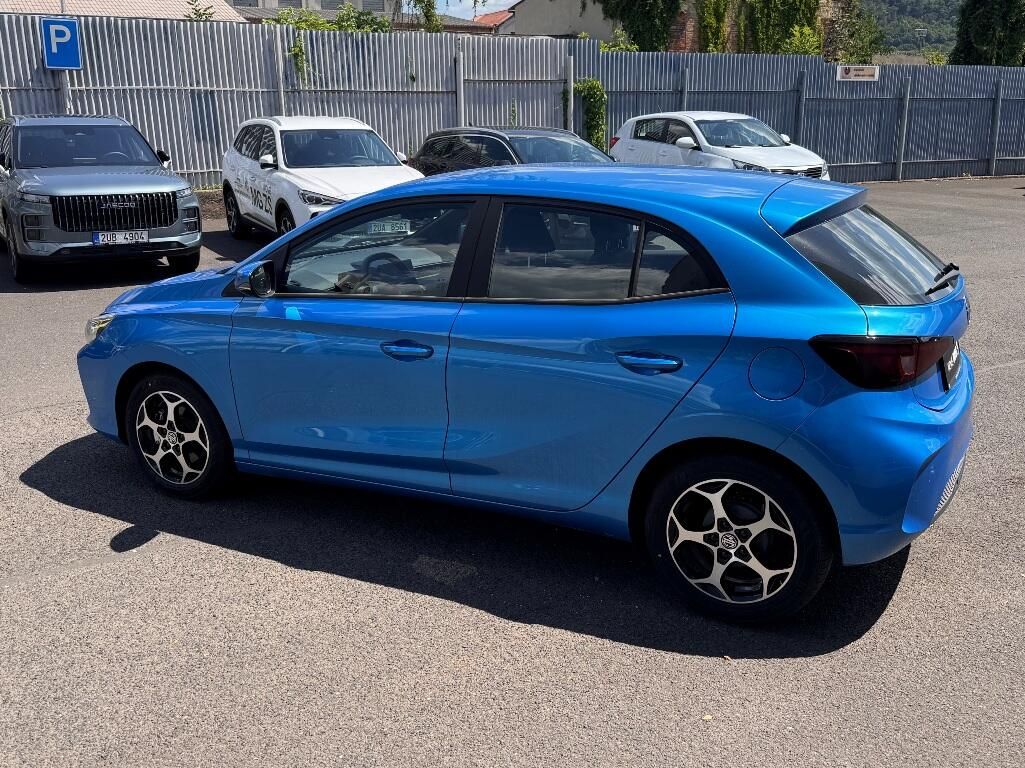 MG MG3, 1,5I (115k) Elegance - fotka 6