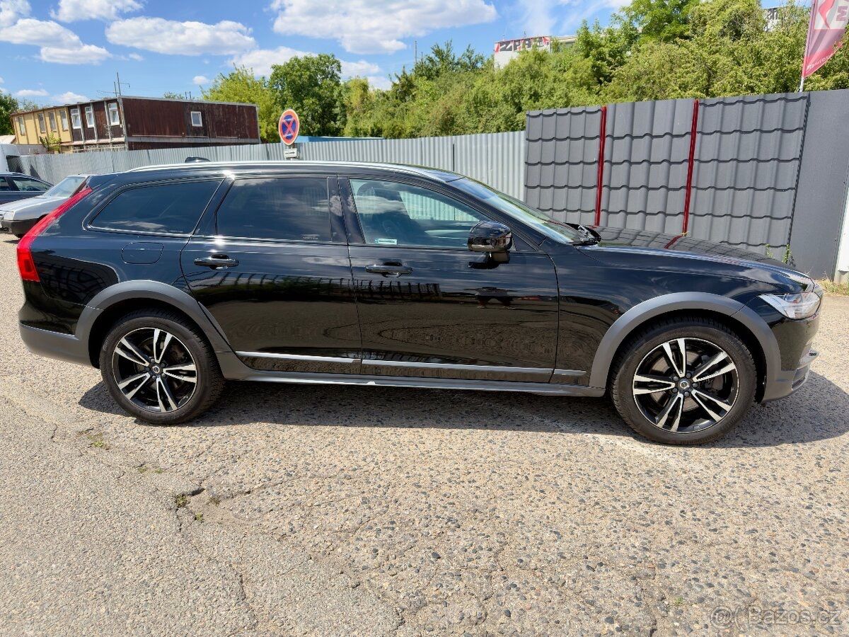 Volvo V90, Cross Country,CZ,DPH - fotka 5