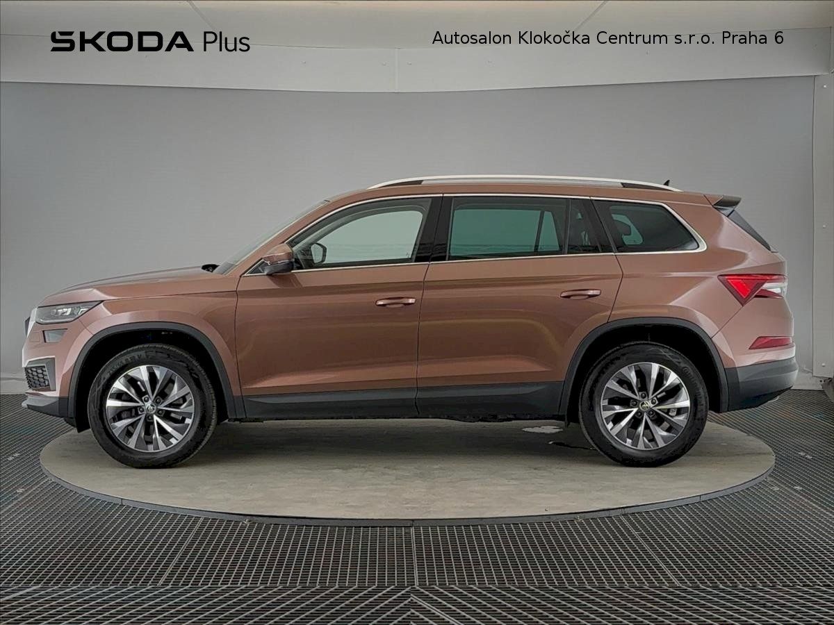 Škoda Kodiaq, TDI147 kW Style Plus 7DSG 4x4 - fotka 3