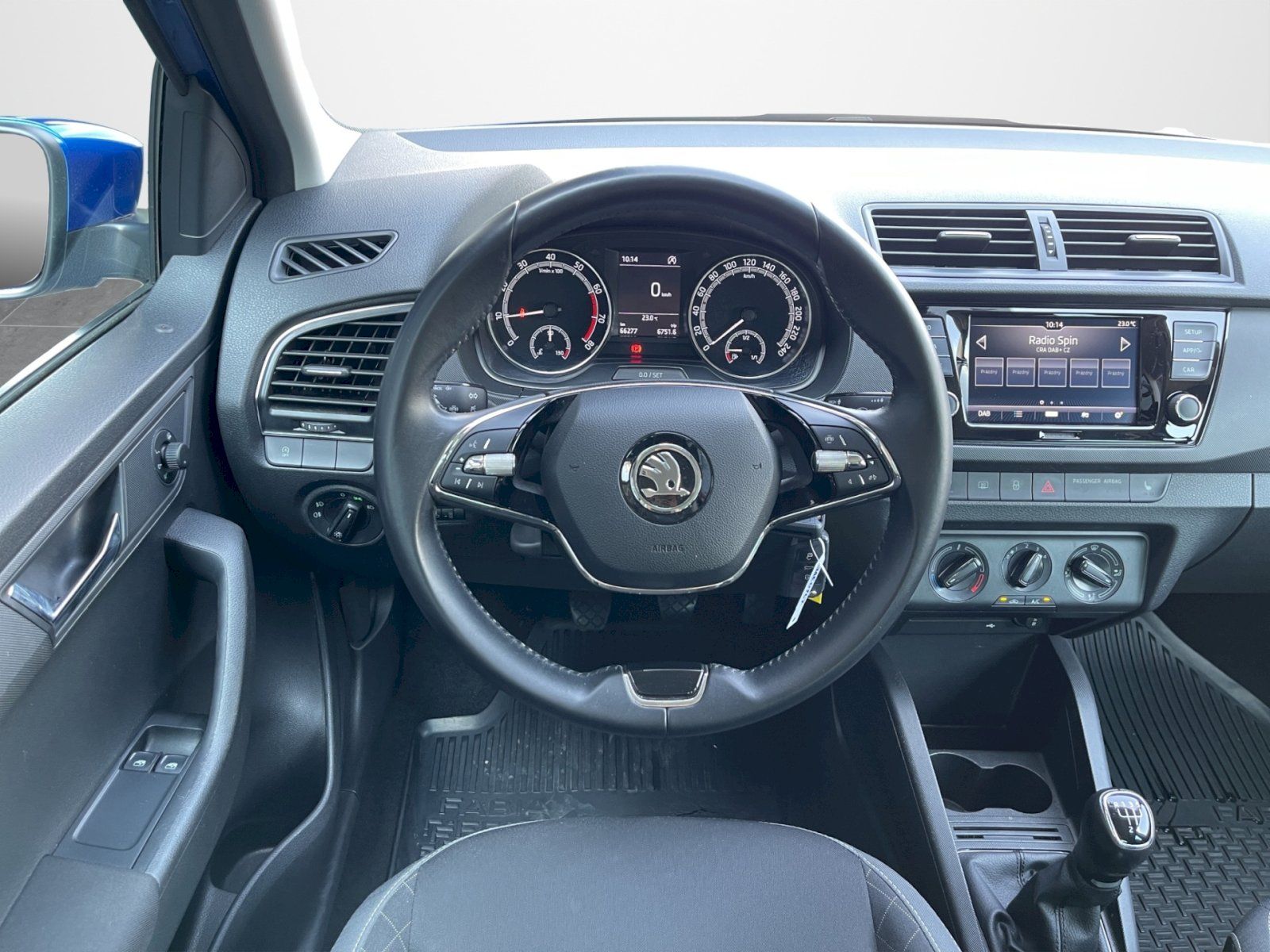 Škoda Fabia, 1.0 TSI 70kW Tour Ambition Plu - fotka 6