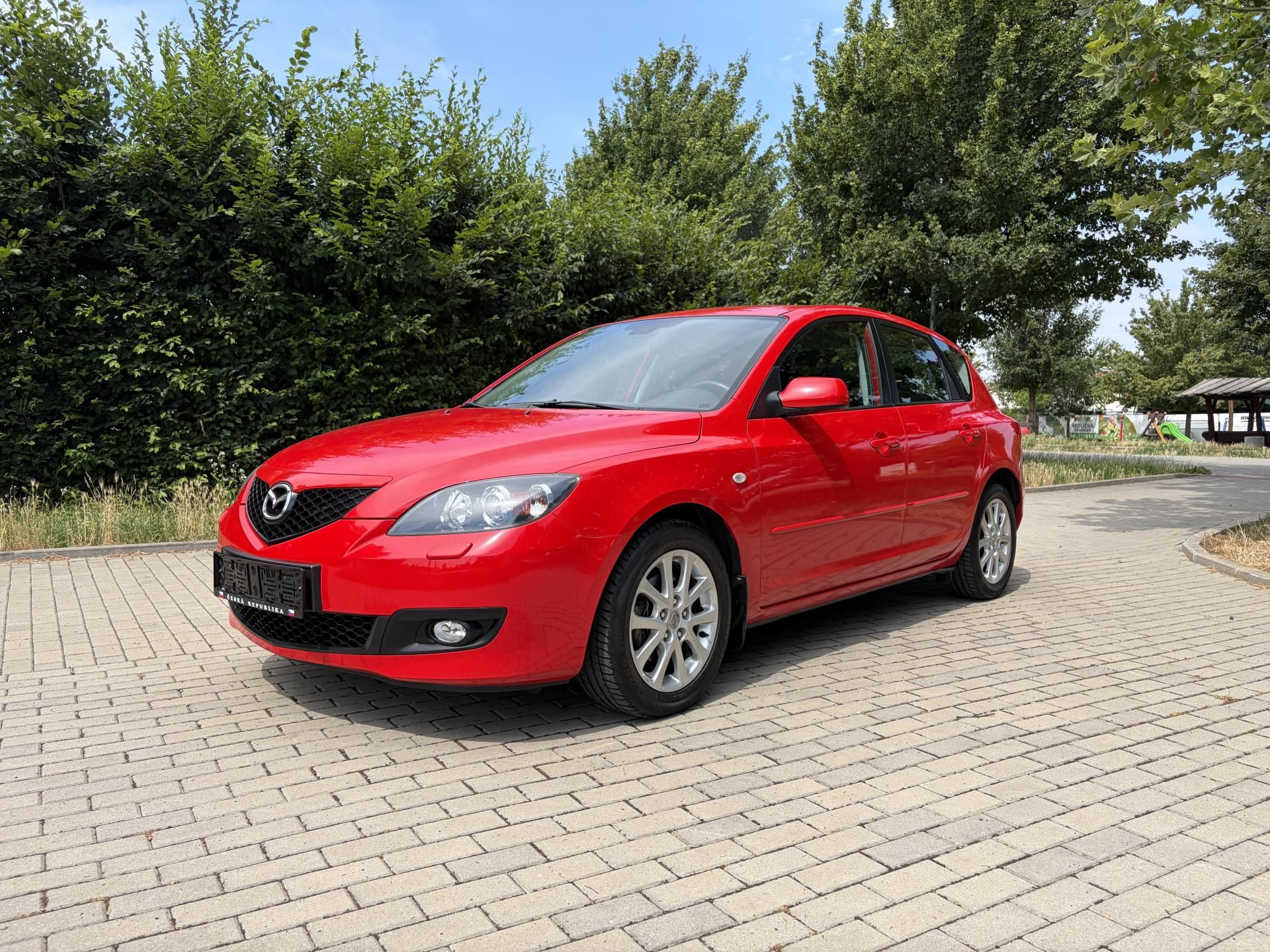 Mazda 3, 1.6 Sport Active - fotka 2