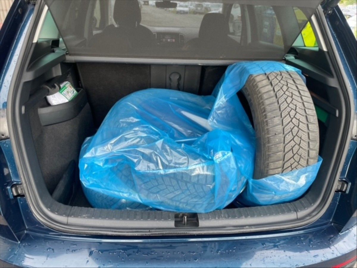 Škoda Karoq, 2,0 TDI 110 4x4 Style - fotka 6