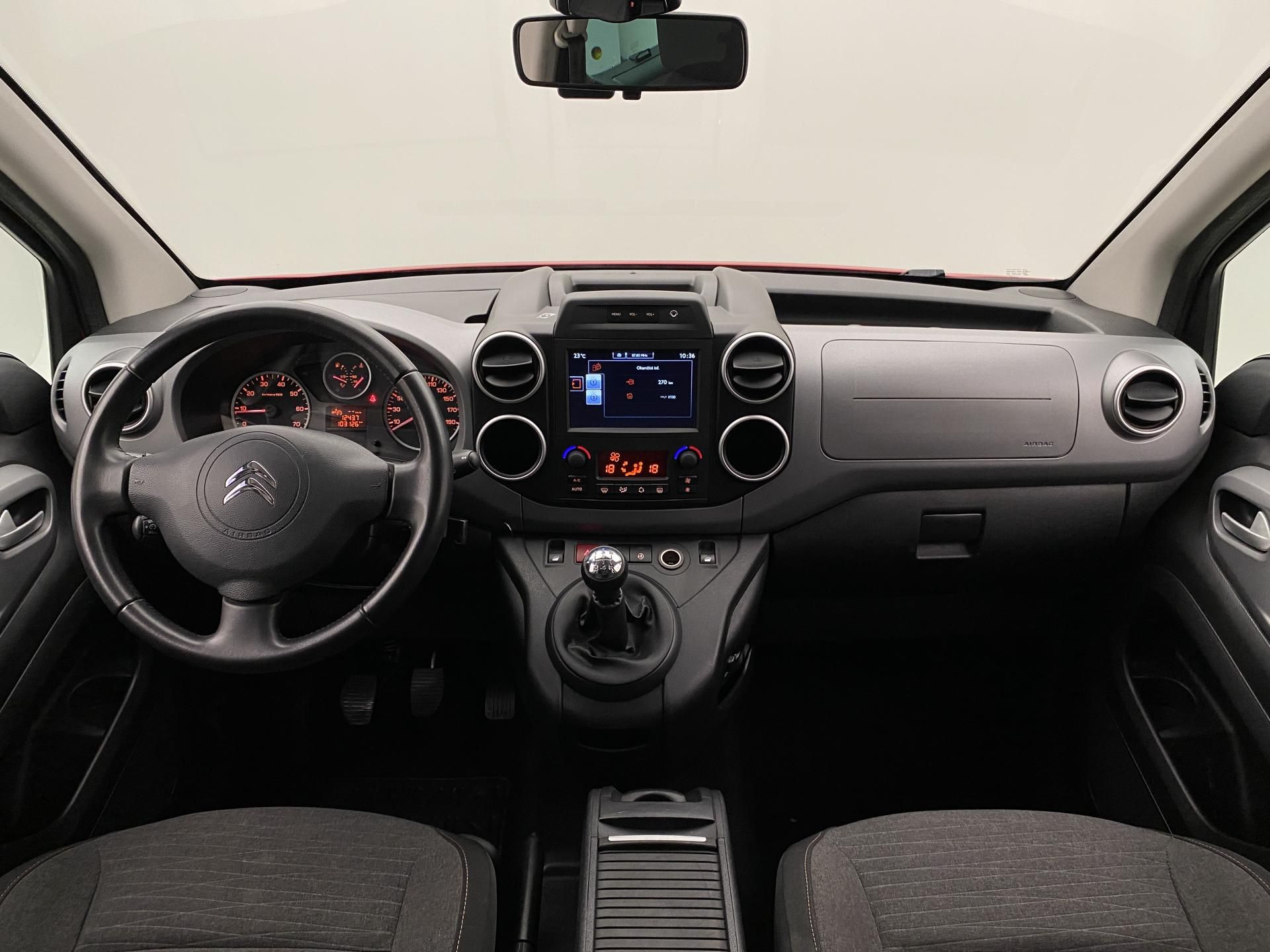 Citroën Berlingo, MULTISPACE 1.6HDI 73kW CZ - fotka 2