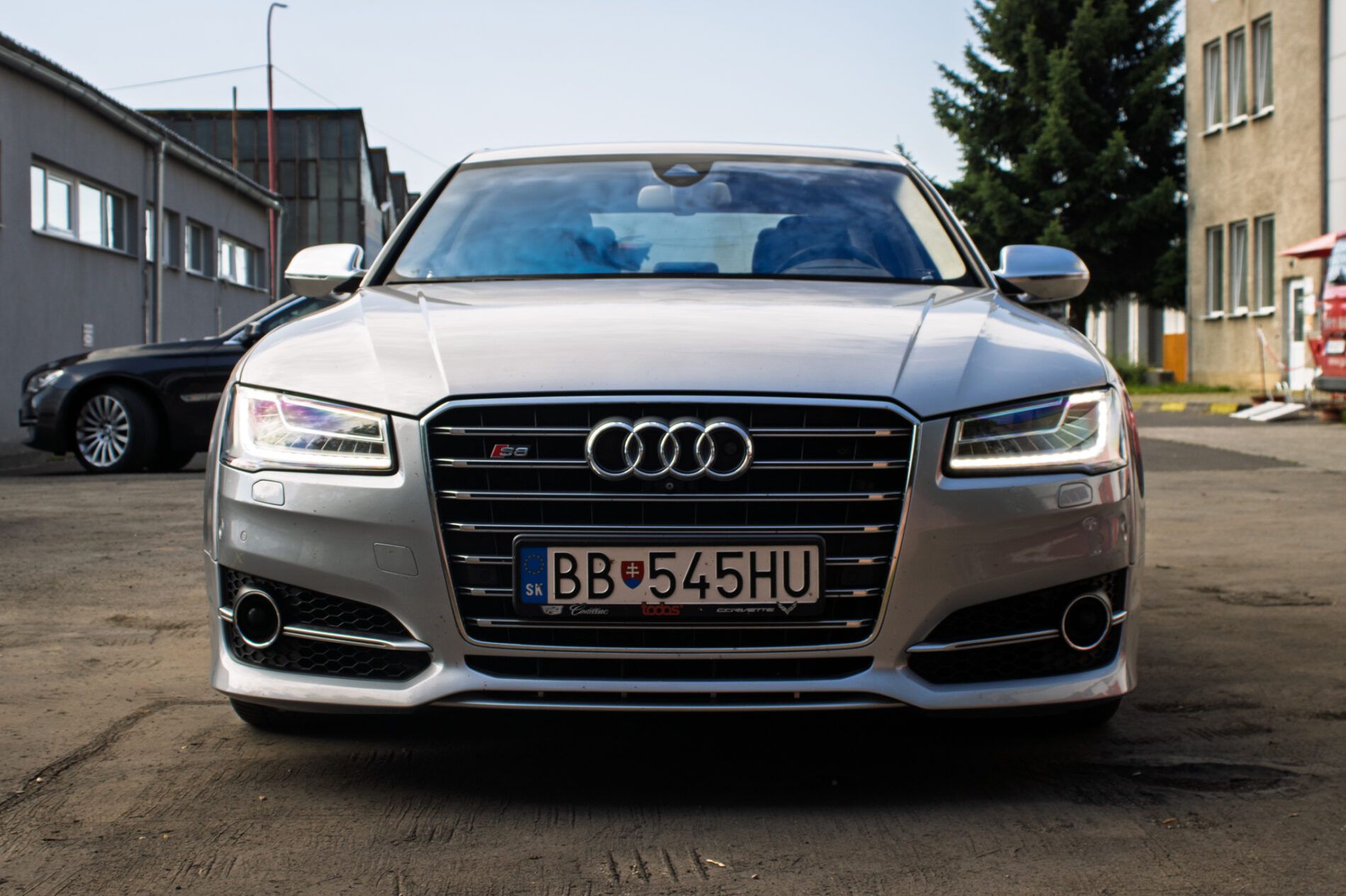 Audi A8 - fotka 2