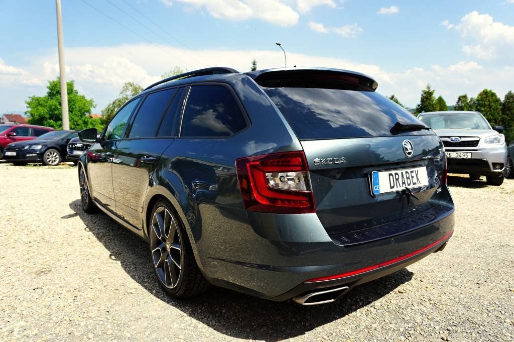 Škoda Octavia, 2,0 TSI 169 kW - fotka 6