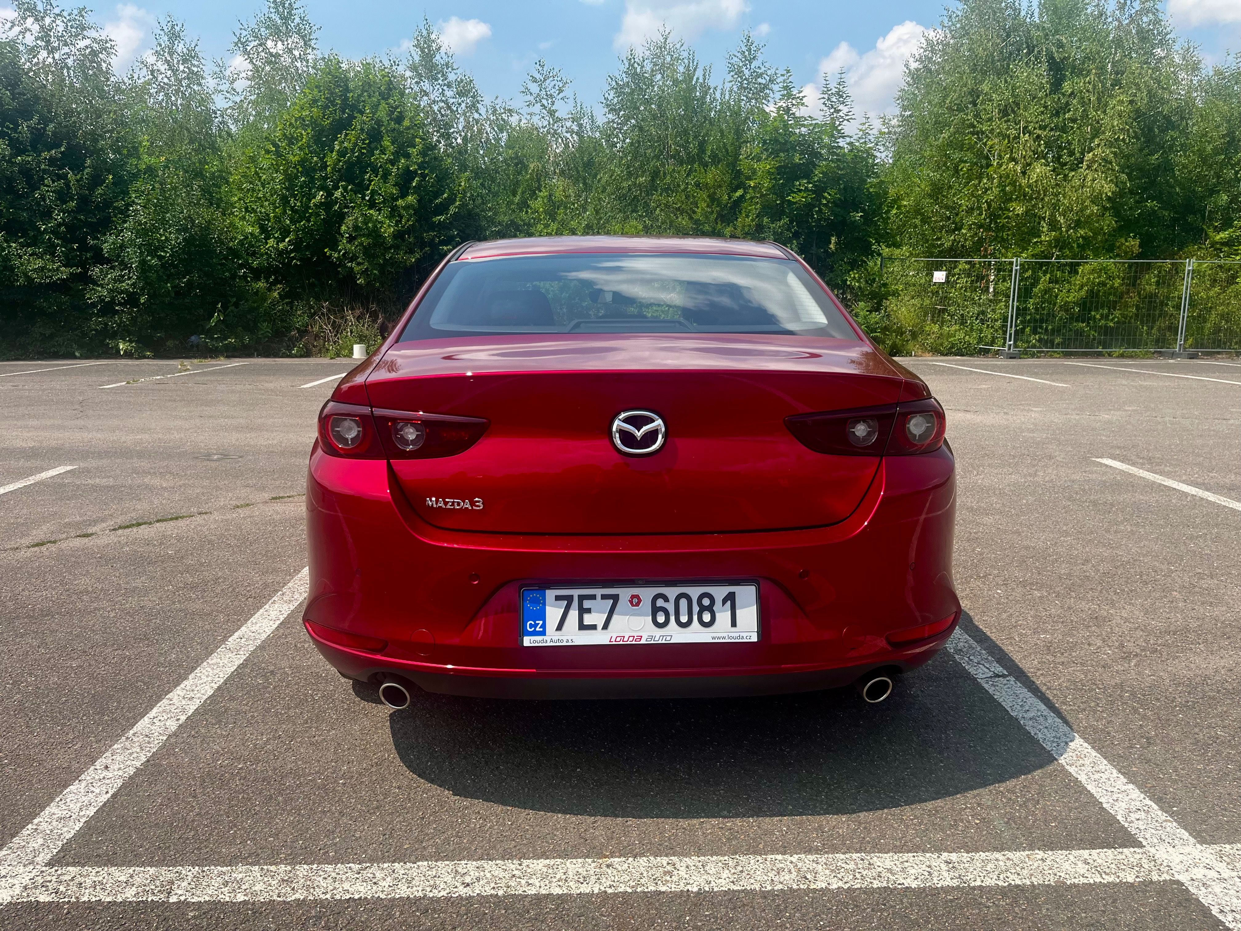 Mazda 3, Mazda 3 Sedan 2.5 e-Skyactiv G - fotka 4