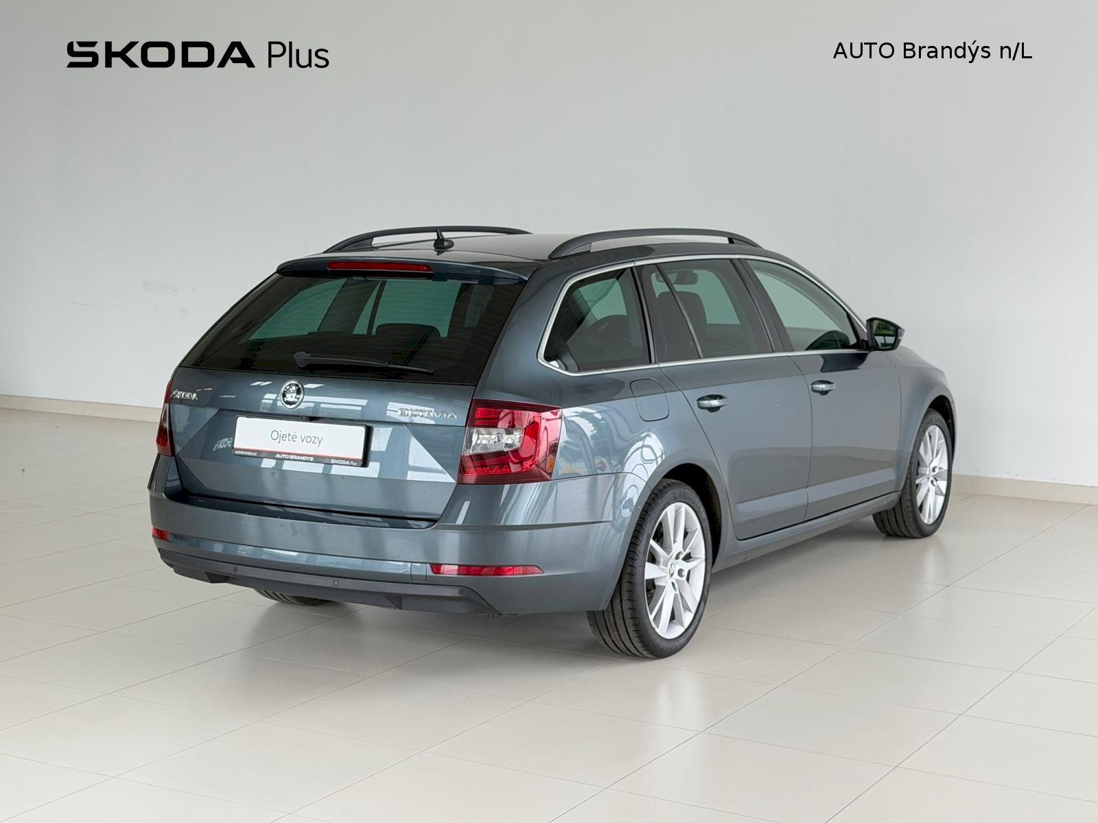 Škoda Octavia, 2.0 TDI 110 kW DSG Style Plus - fotka 2