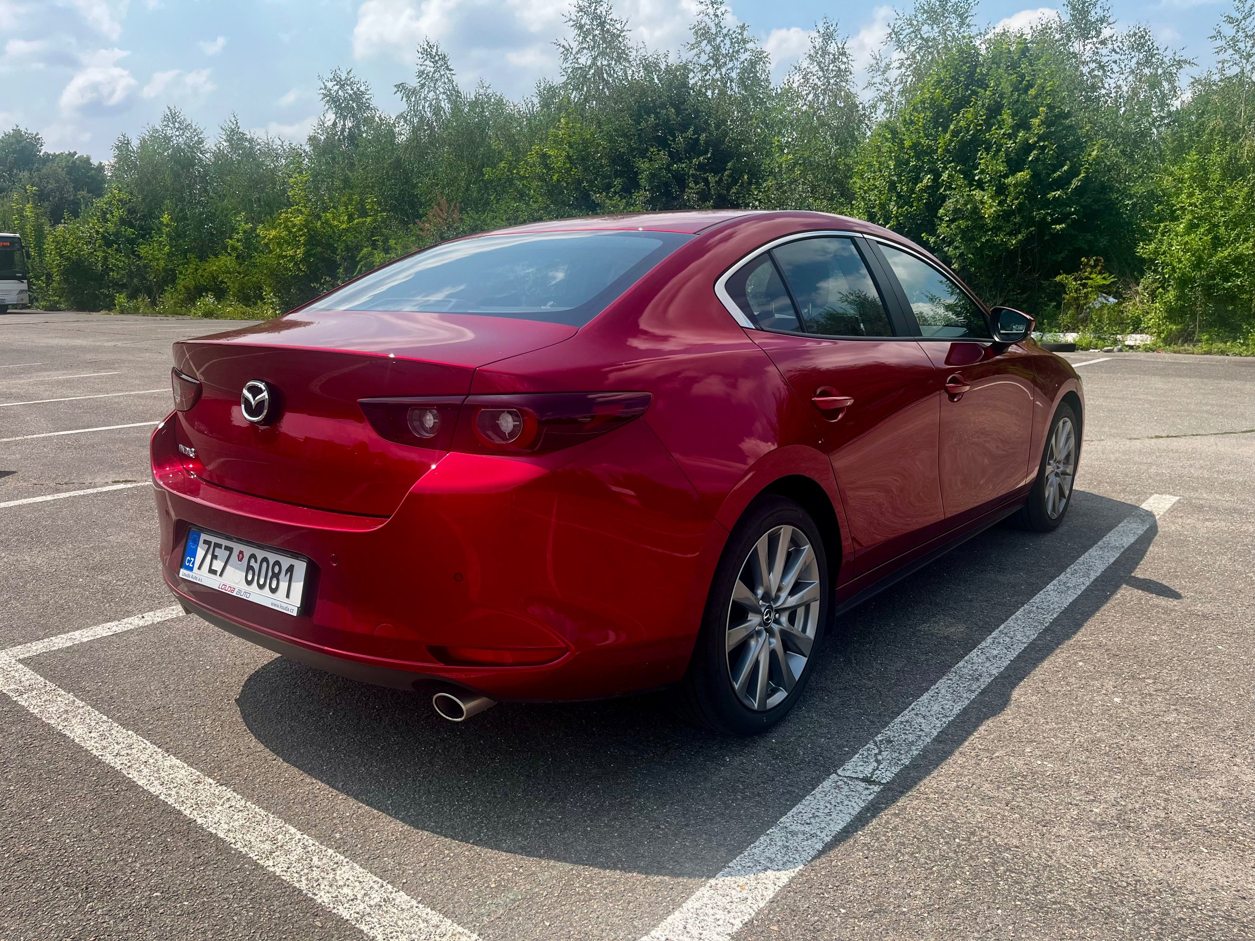 Mazda 3, Mazda 3 Sedan 2.5 e-Skyactiv G - fotka 5