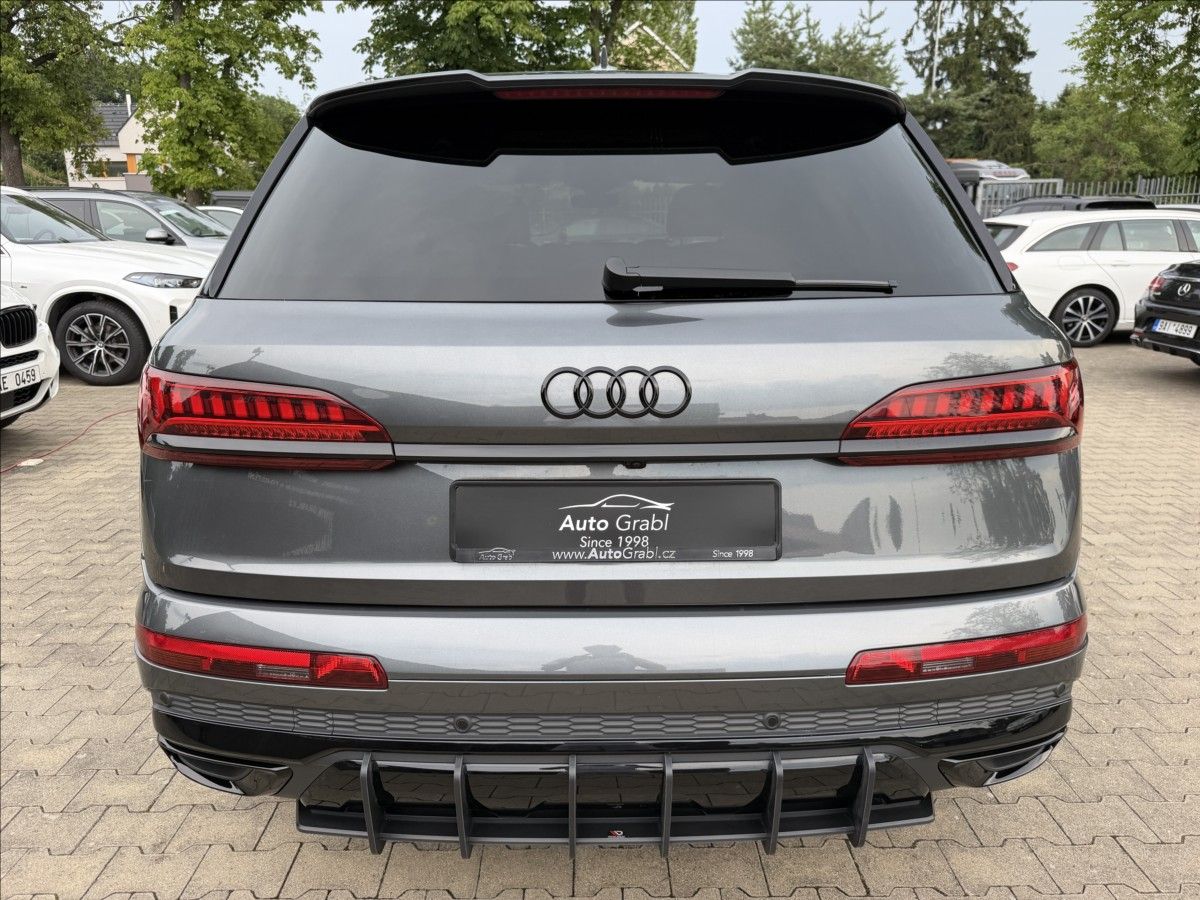 Audi Q7, 50 TDI S-line Quattro - fotka 6