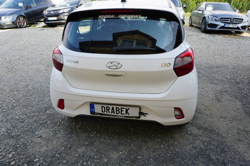 Hyundai i10, 1,0 1 MAJ .V ČR. - fotka 5
