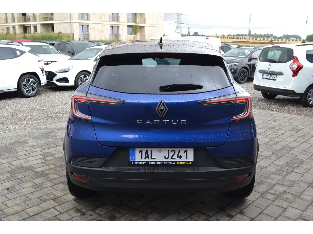 Renault Captur, techno mild hybrid 160 EDC - fotka 4