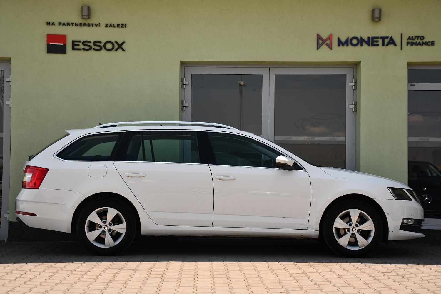 Škoda Octavia, 1.5TSi 110kW DSG NAV KESSY - fotka 6