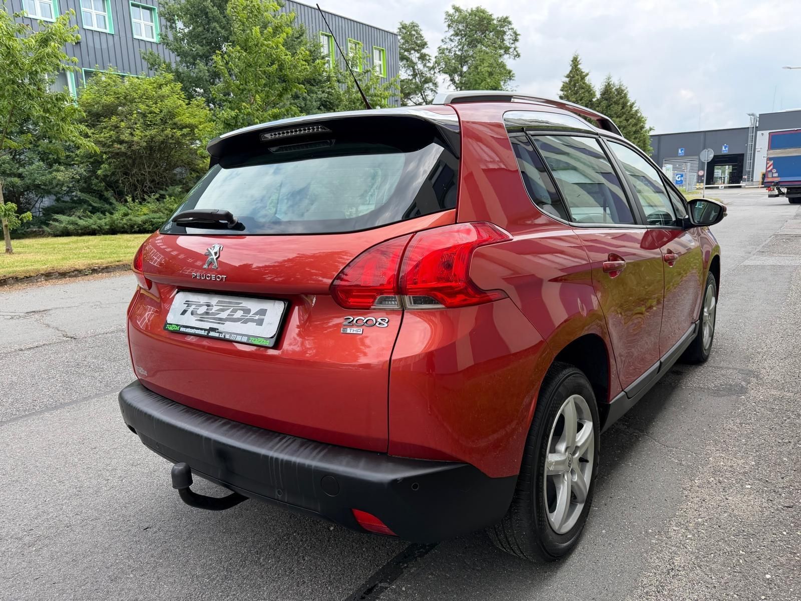 Peugeot 2008, 1,2 PureTech / servis.kn./ - fotka 5