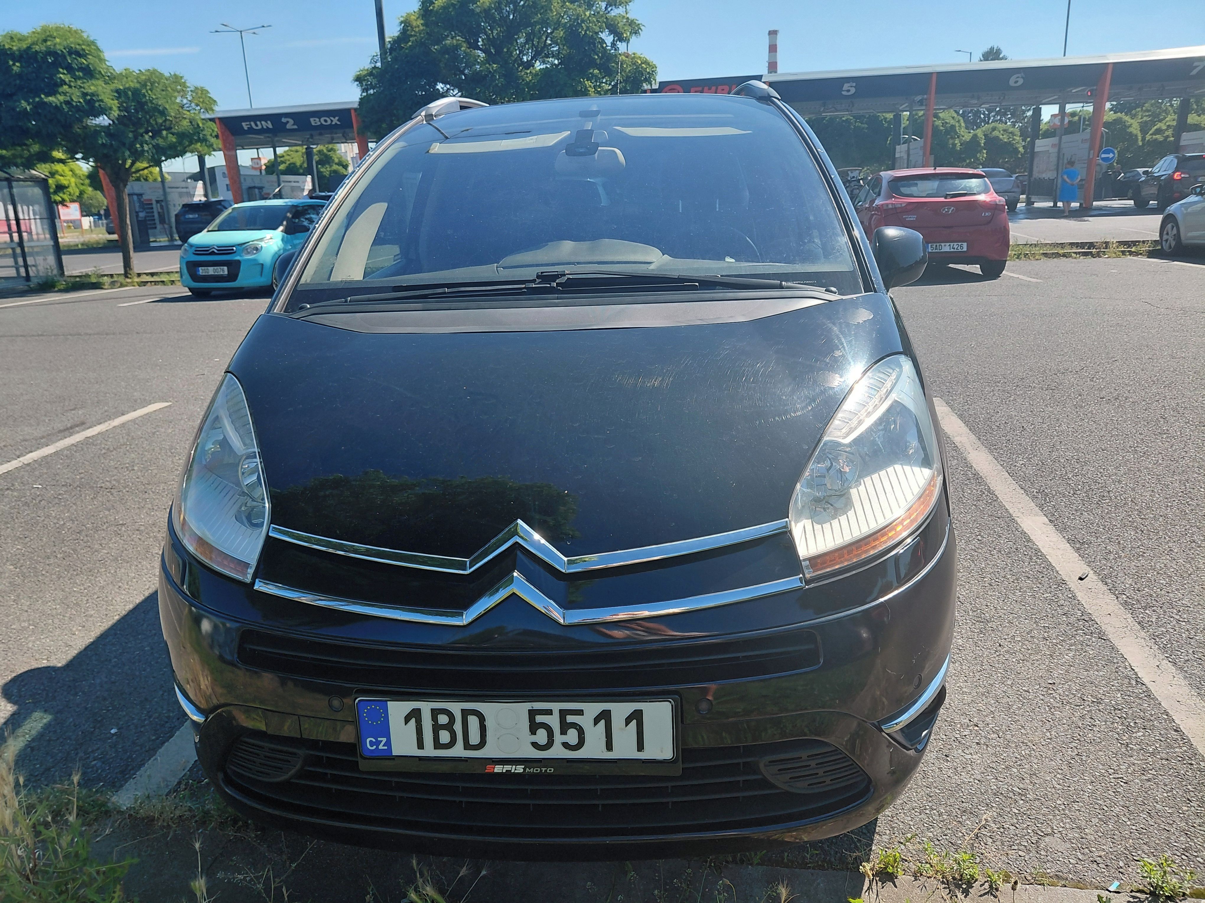 Citroën Grand C4 Picasso, 1.6 HDi, servisováno, nová STK
