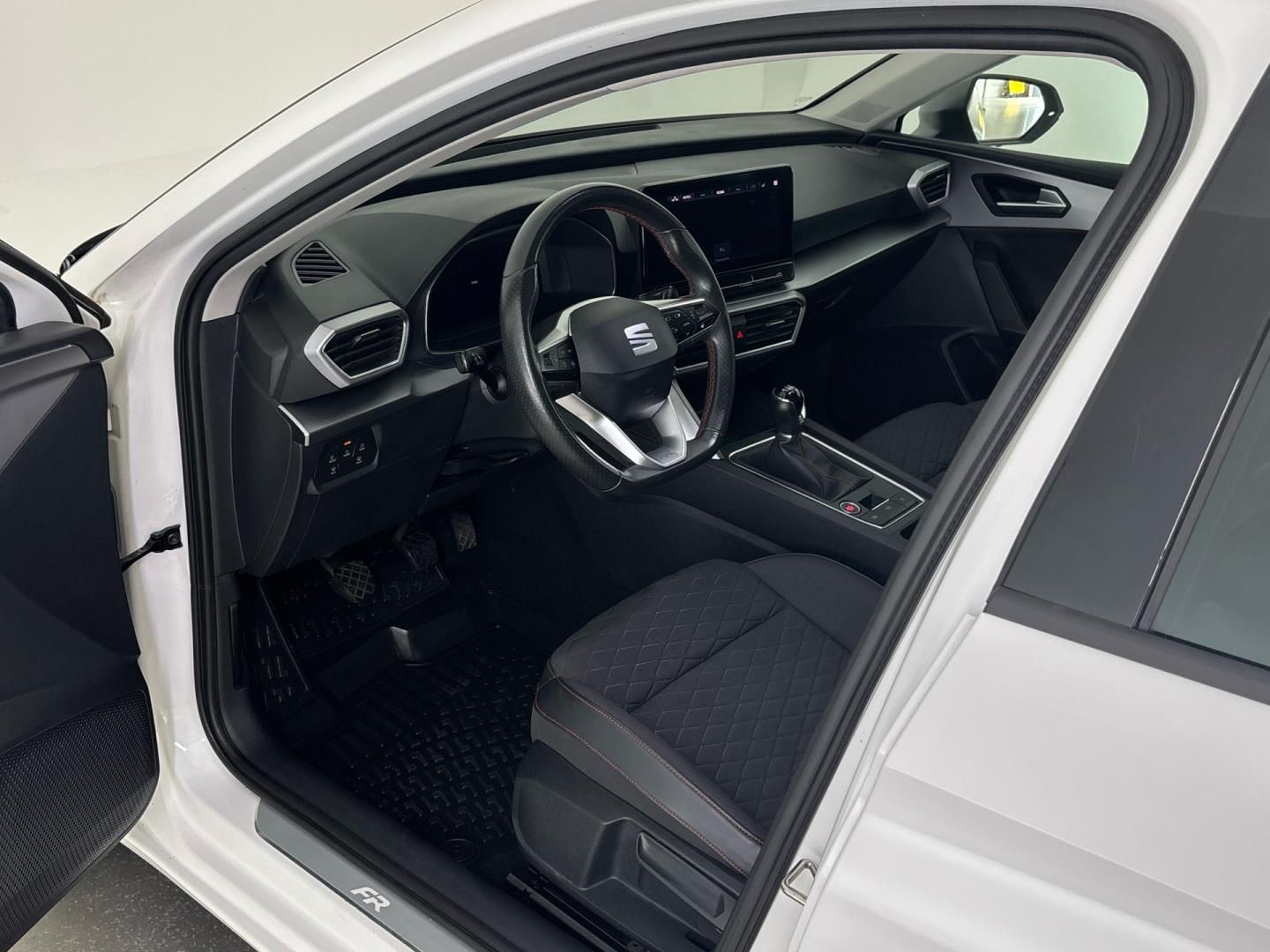 Seat Leon, 1.5 TSI / 96 kW FR - fotka 6