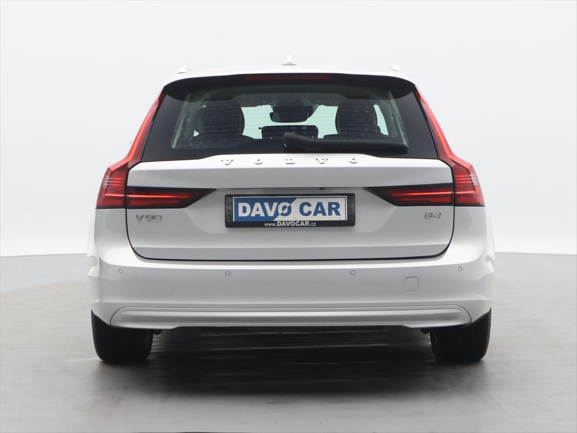 Volvo V90, 2,0 D 145 kW Momentum Automat - fotka 6