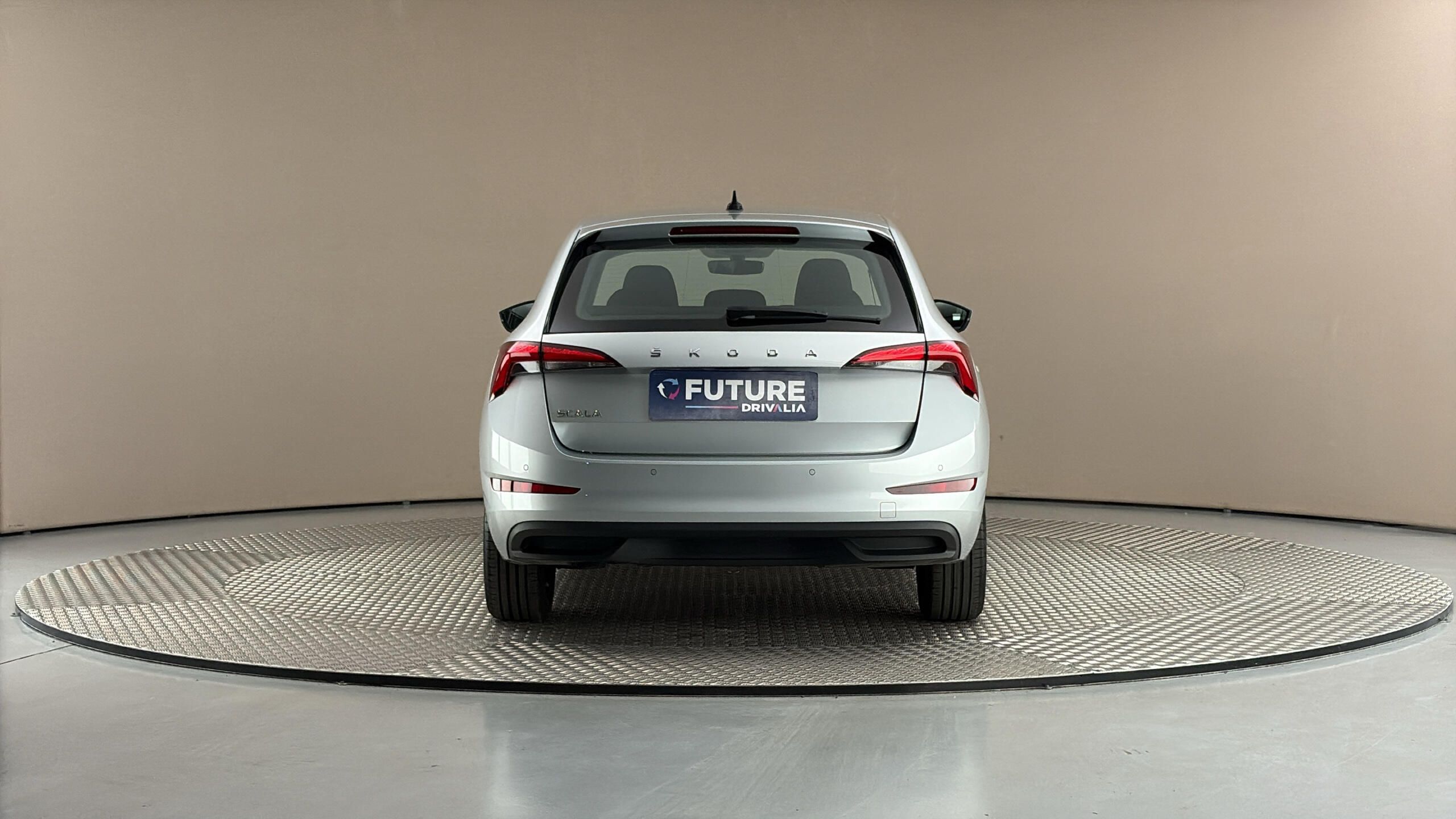 Škoda Scala, 1.0 TSI Ambition - fotka 5