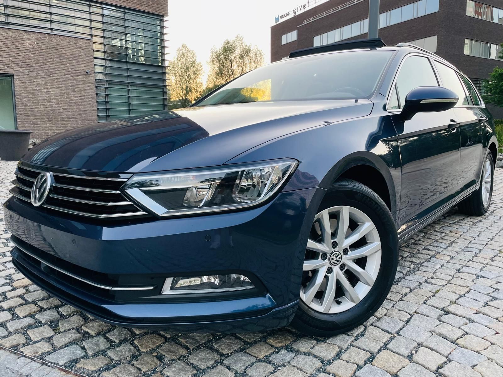 Volkswagen Passat, 2.0TDI AUTOMAT KAMERY SERVISKA - fotka 2