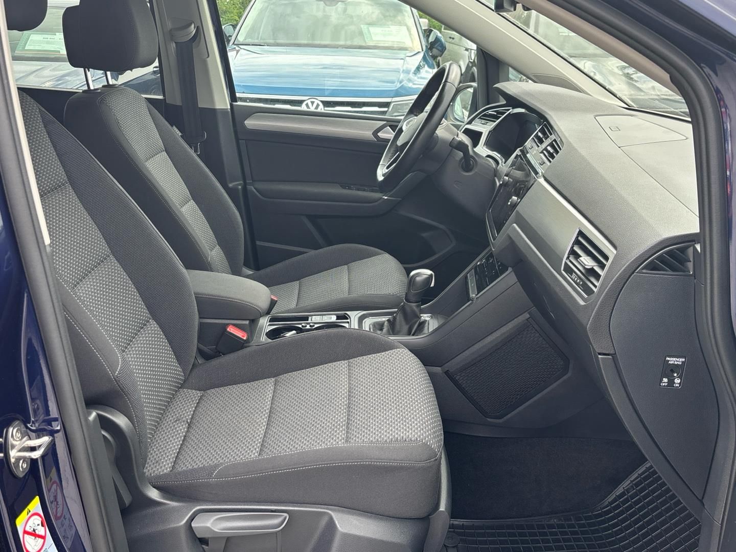 Volkswagen Touran, 1.5 TSI / 110 kW Comfortline D - fotka 6