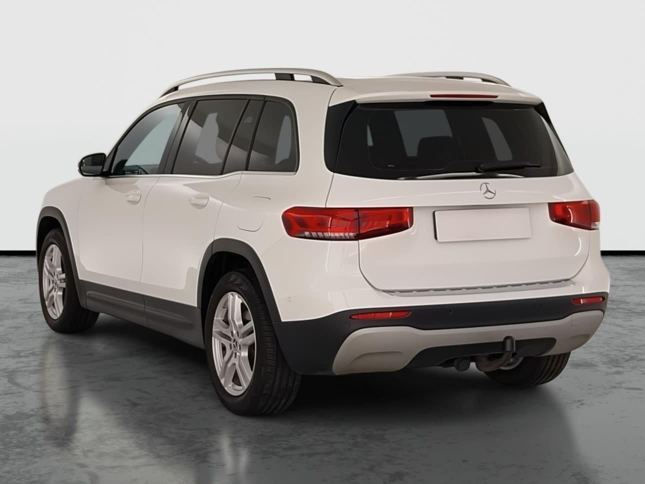 Mercedes-Benz GLB, GLB 200 d 4MATIC, 4X4 - fotka 4
