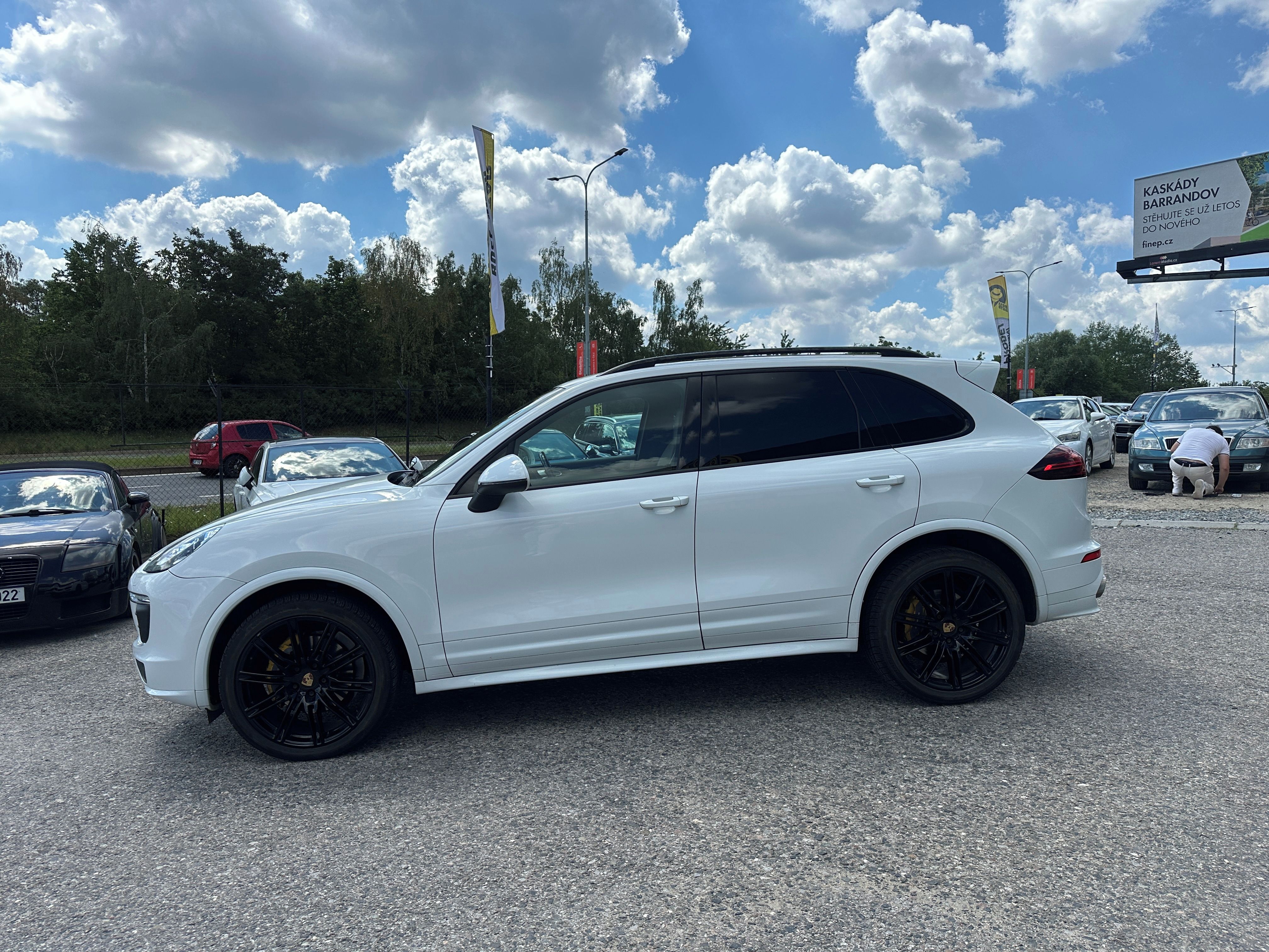 Porsche Cayenne, Porsche Cayenne 2015 - fotka 5
