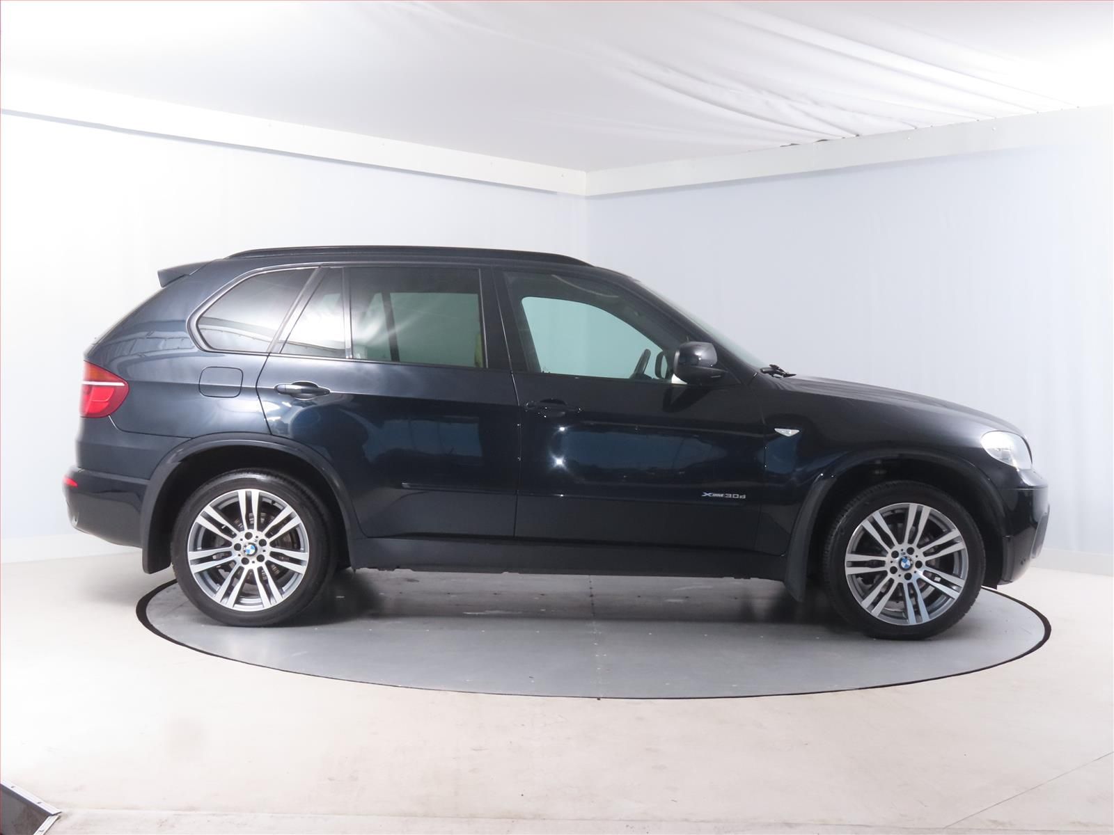 BMW X5, xDrive30d, 4X4, Automat, Kůže - fotka 6