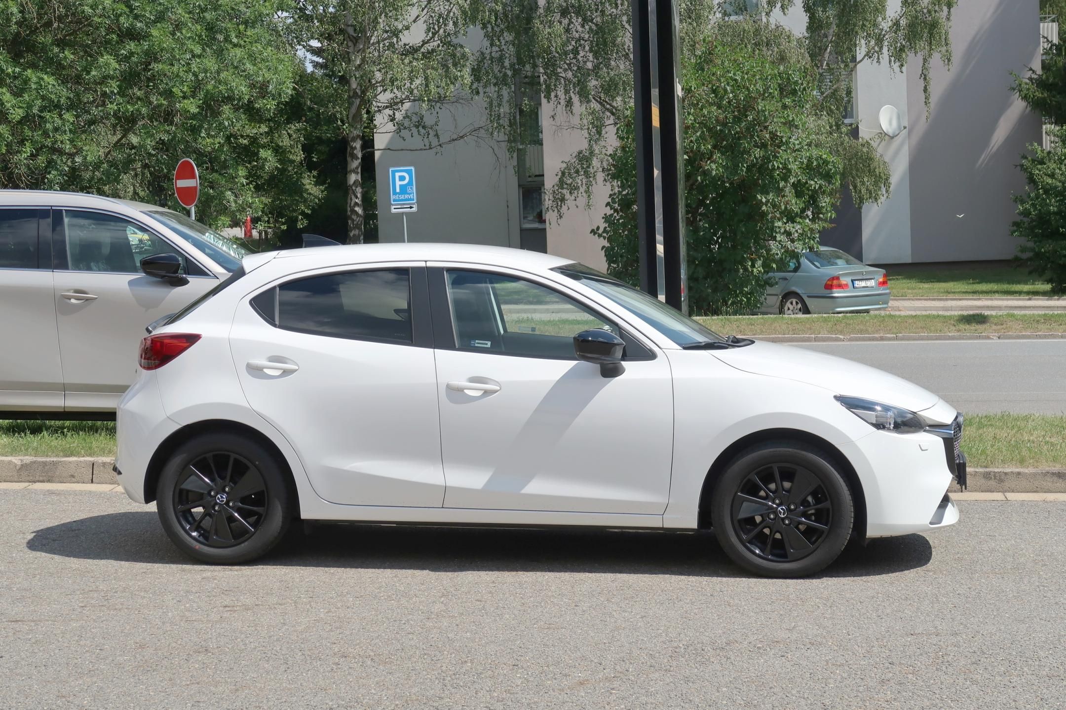Mazda 2, 1,5 G90 AT,kam.,ČR,záruka - fotka 6