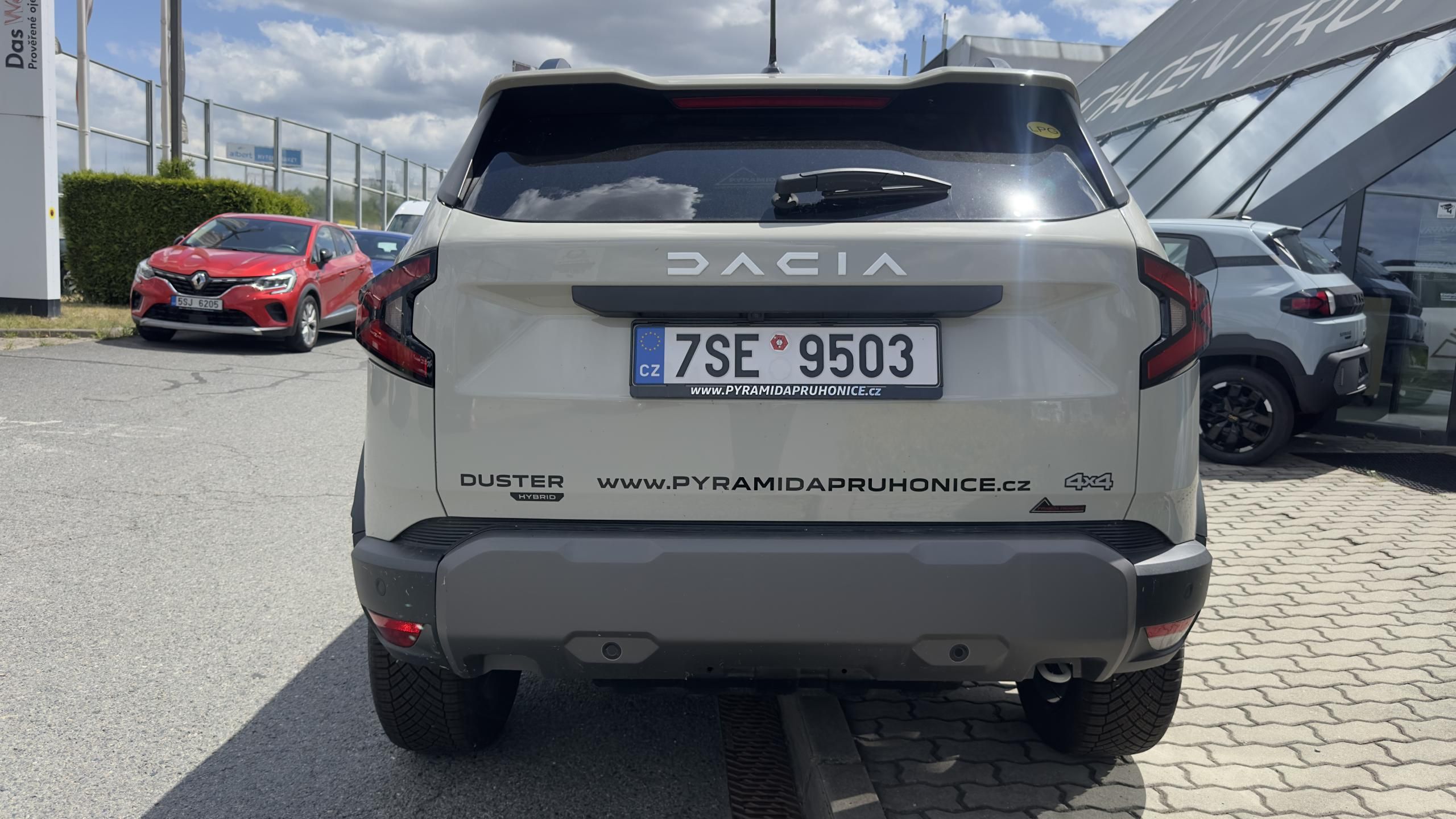 Dacia Duster, DEMO Journey Hybrid-G 150 4x4 - fotka 3