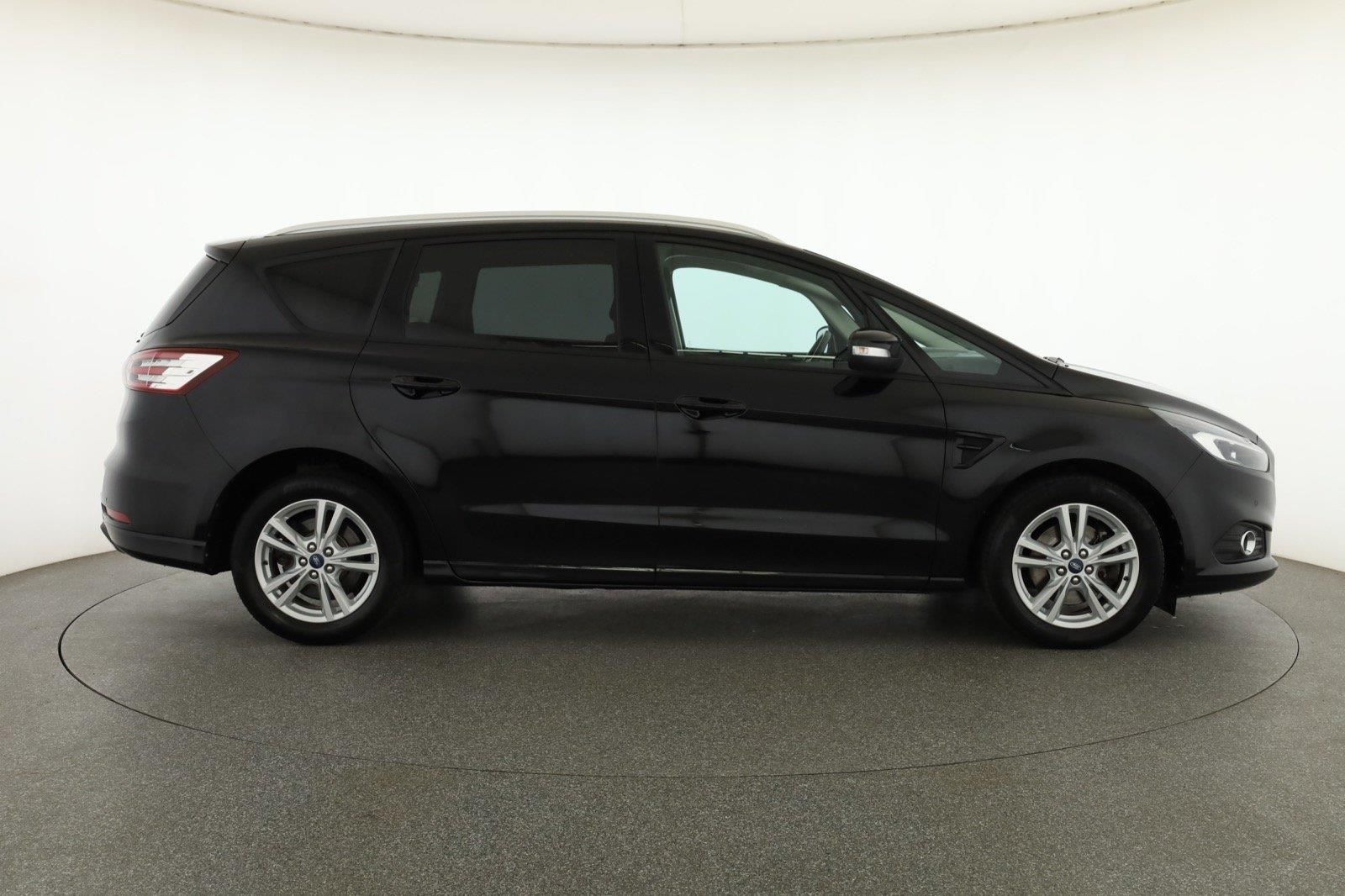 Ford S-MAX, 2.0 EcoBlue, Automat - fotka 6