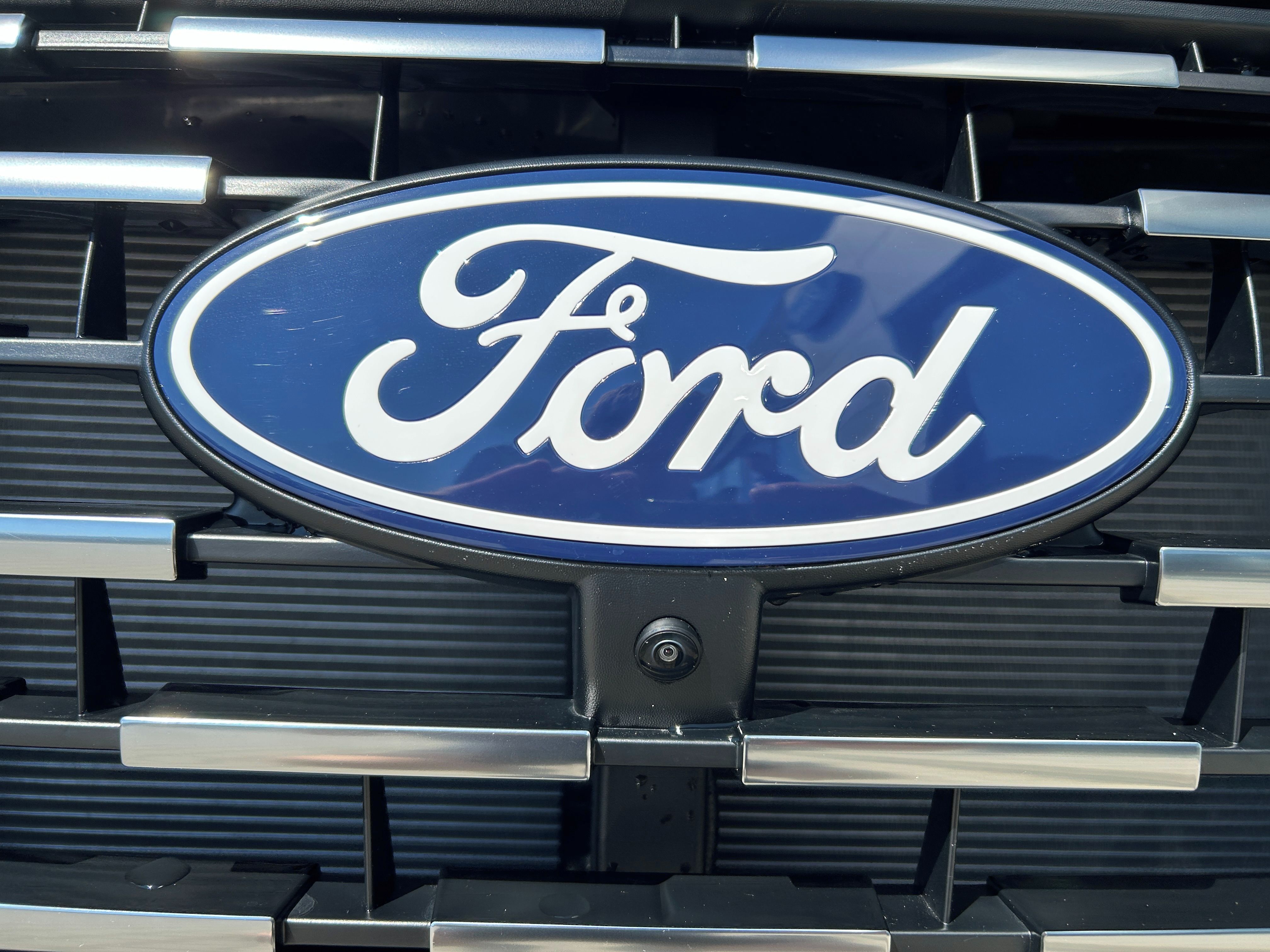 Ford Tourneo Custom, Titanium X L2 2.0EcoBlue 125kW - fotka 3