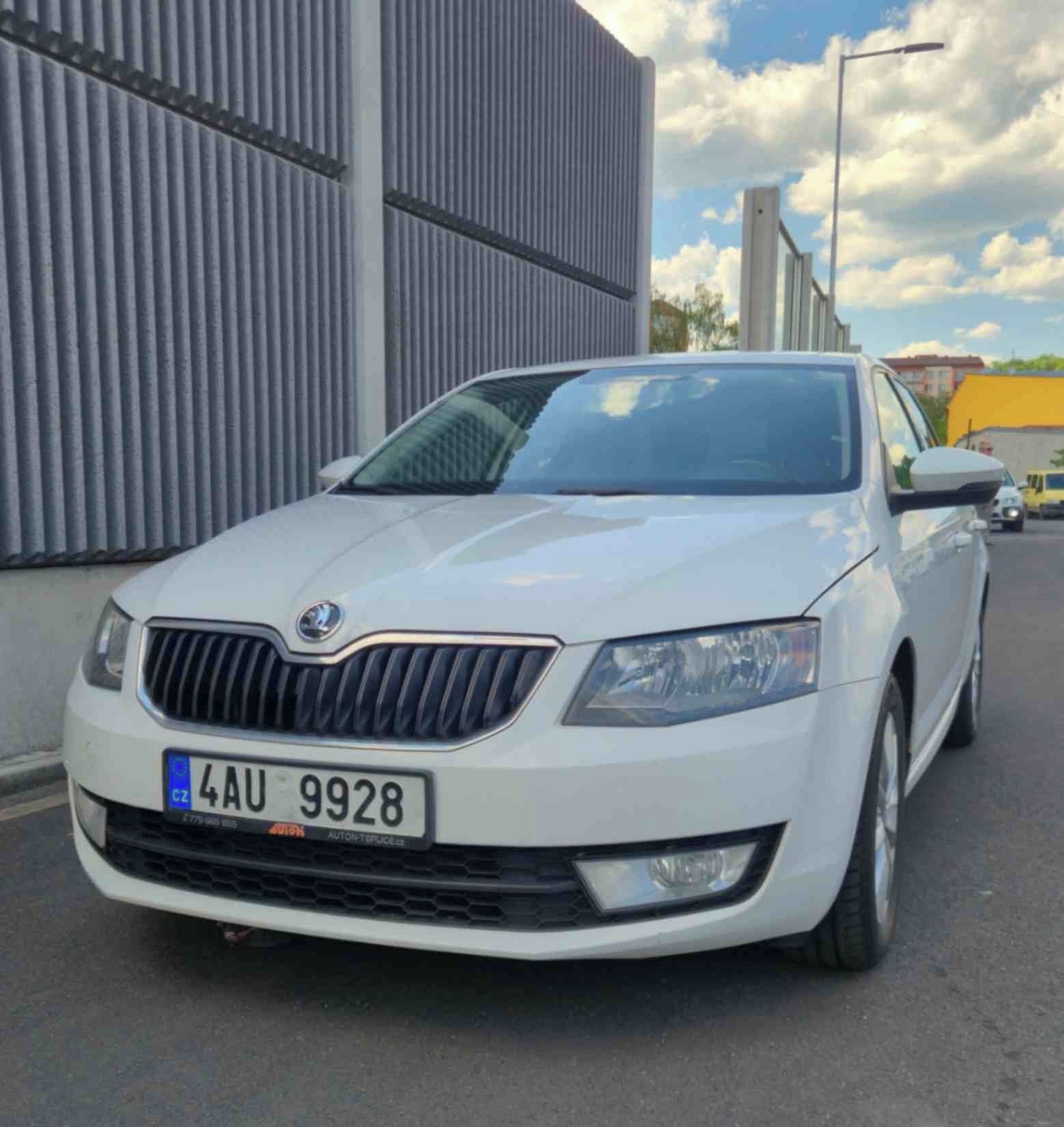 Škoda Octavia, 1.6 TDI - fotka 4