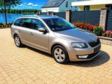 3,1.4 TSI,110kW,Webasto,servis