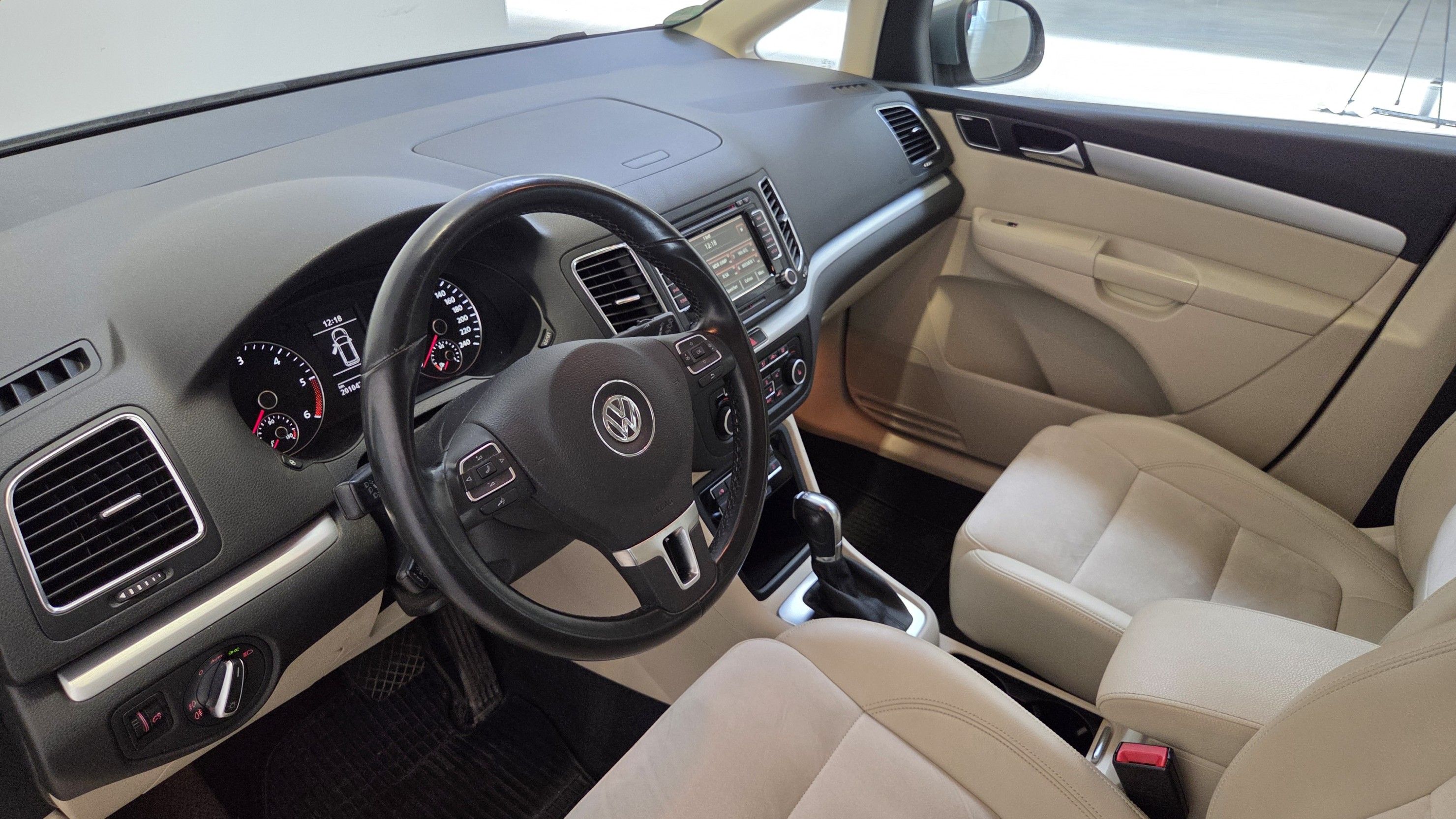 Volkswagen Sharan, 2.0 TDI 125 kW Highline - fotka 5
