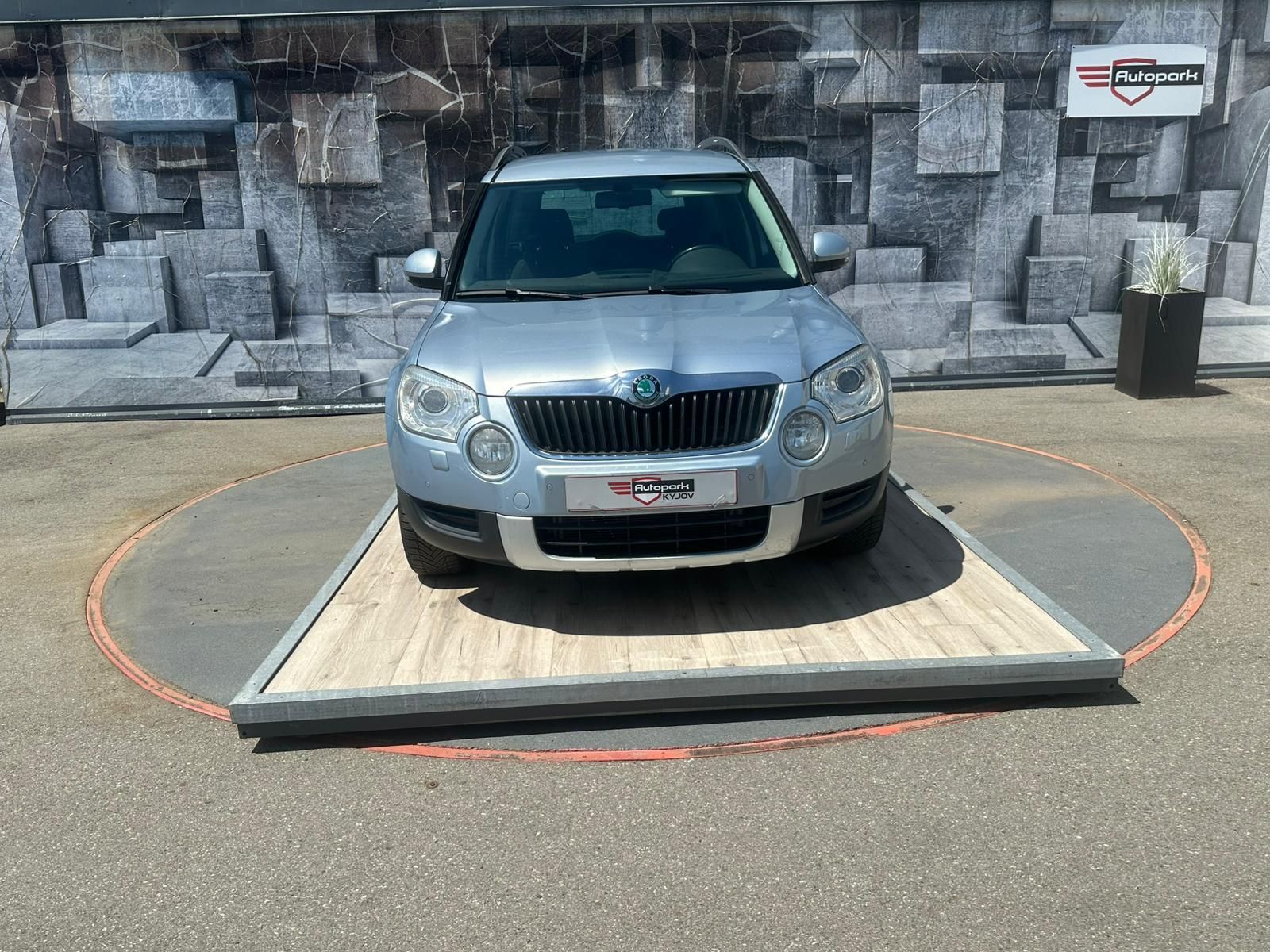 Škoda Yeti, 2.0TDi, 125KW, 4x4, SERVIS - fotka 2