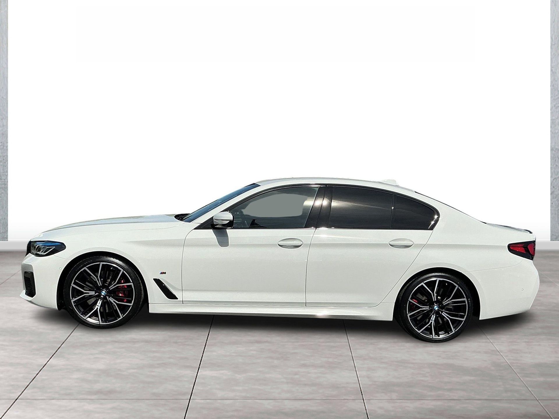 BMW Řada 5, M550i xDrive Laser HuD Venti - fotka 4