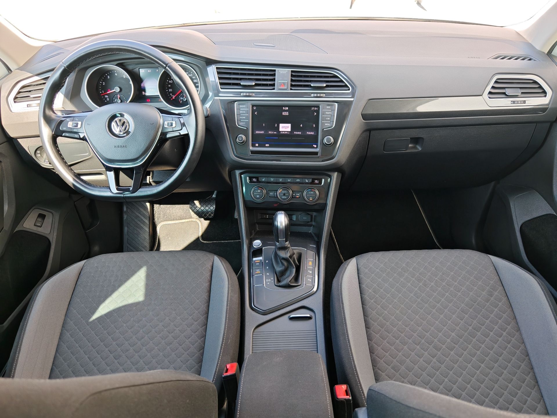 Volkswagen Tiguan, 1.4TSi 110kW DSG R-LINE - fotka 5