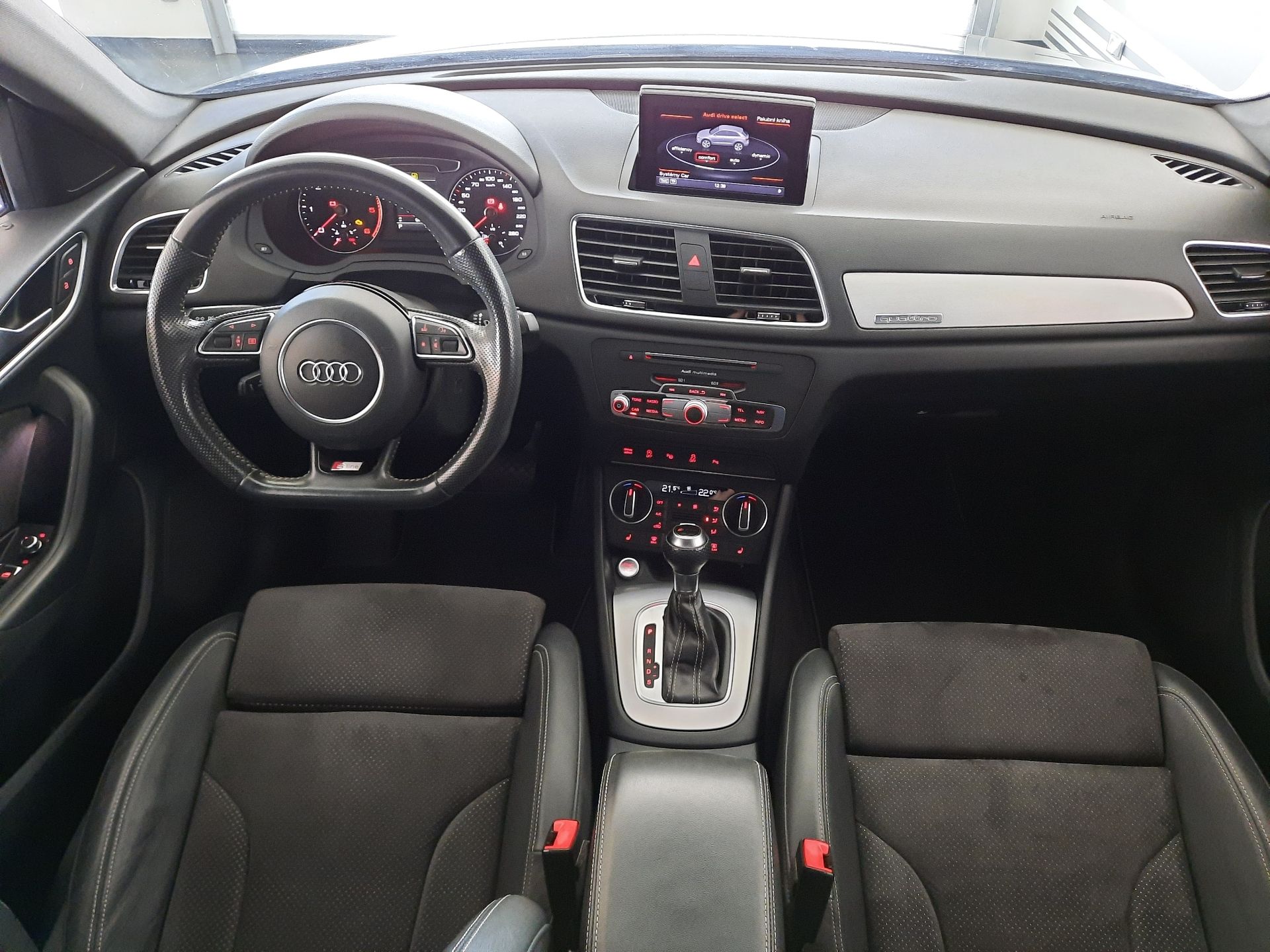 Audi Q3, 2.0 TDI quattro (135kW/184k) S - fotka 5