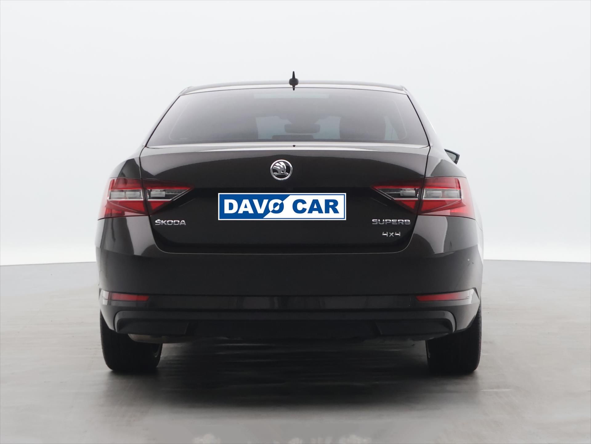 Škoda Superb, 2.0 TDI 140kW 4x4 Style CZ - fotka 6