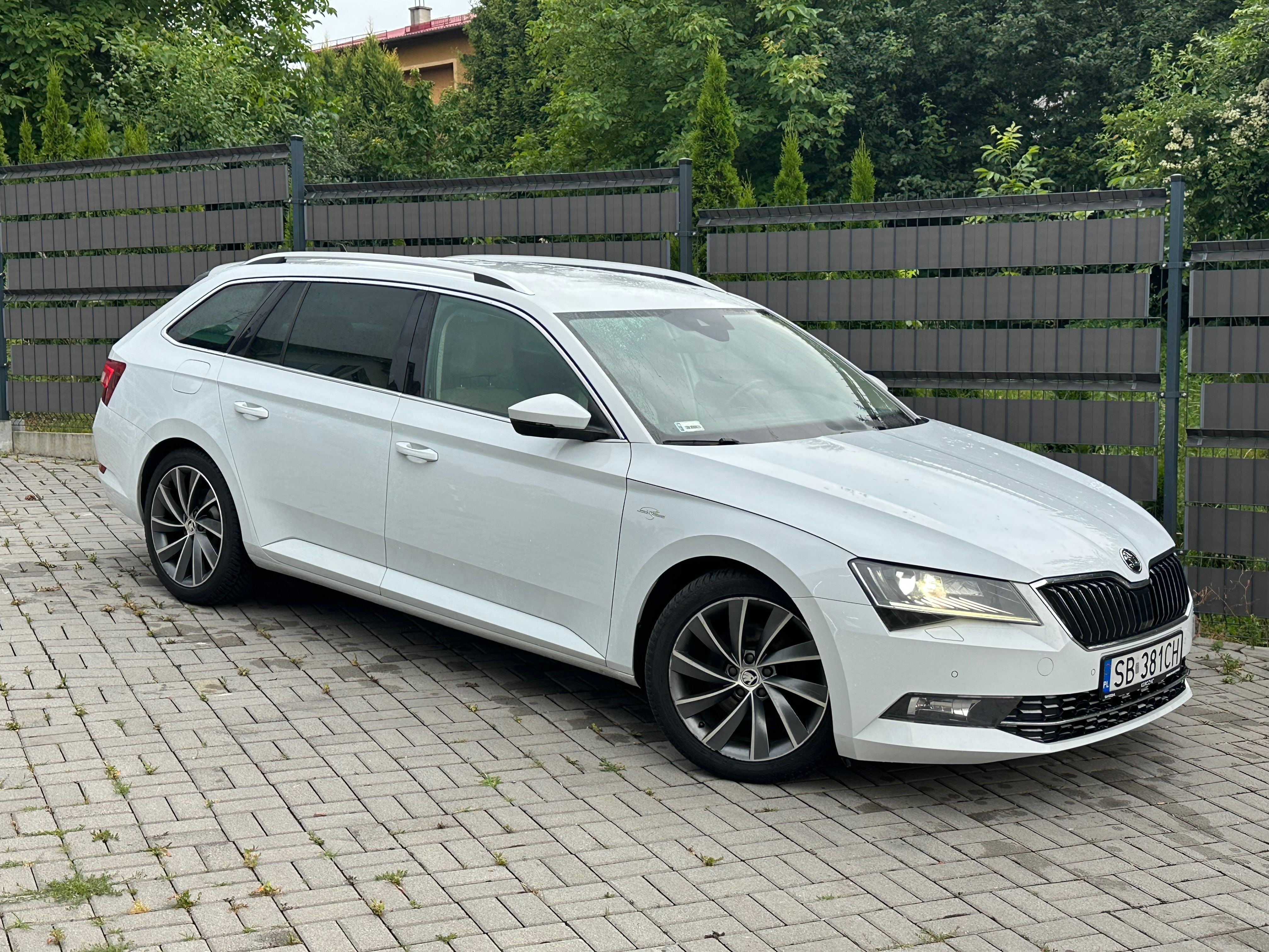 Škoda Superb, 2.0 TDI 4x4 L&K DSG - fotka 4