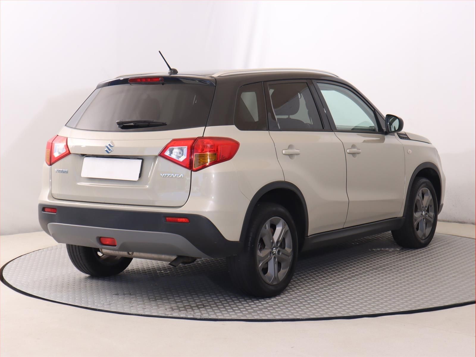Suzuki Vitara, 1.6 VVT - fotka 5