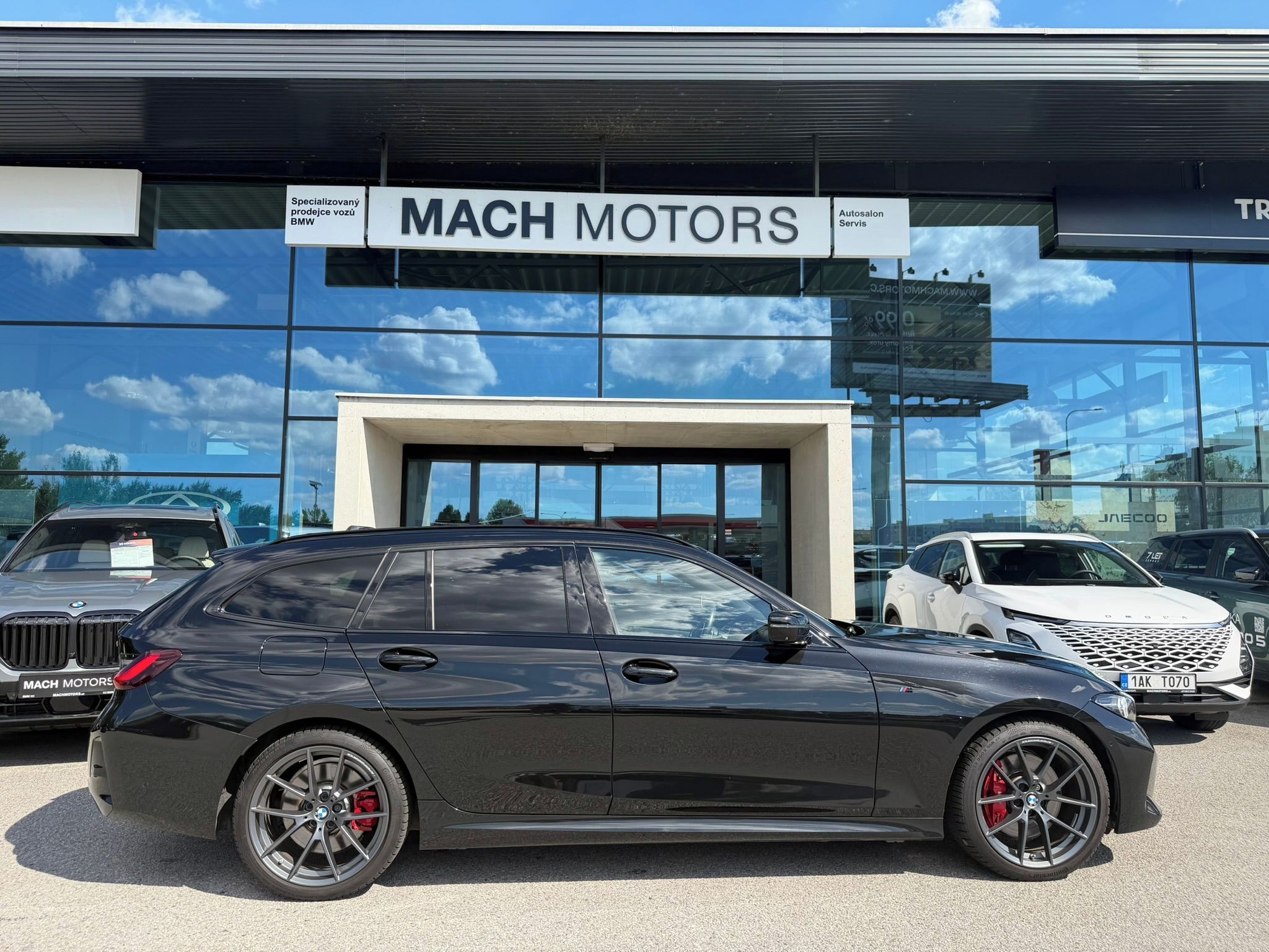 BMW Řada 3, 330d xDrive Touring - fotka 6