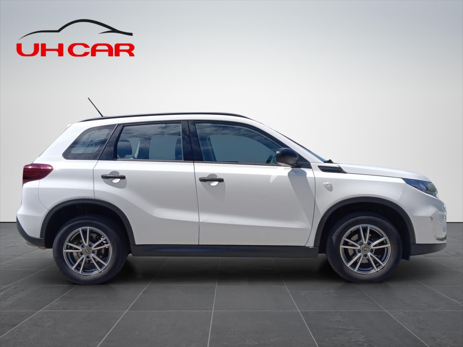 Suzuki Vitara, 1,4 BoosterJet MHEV  COMFORT - fotka 4