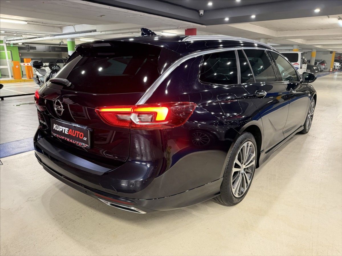 Opel Insignia, 2,0 CDTi  Ultimate Exclusive S - fotka 6
