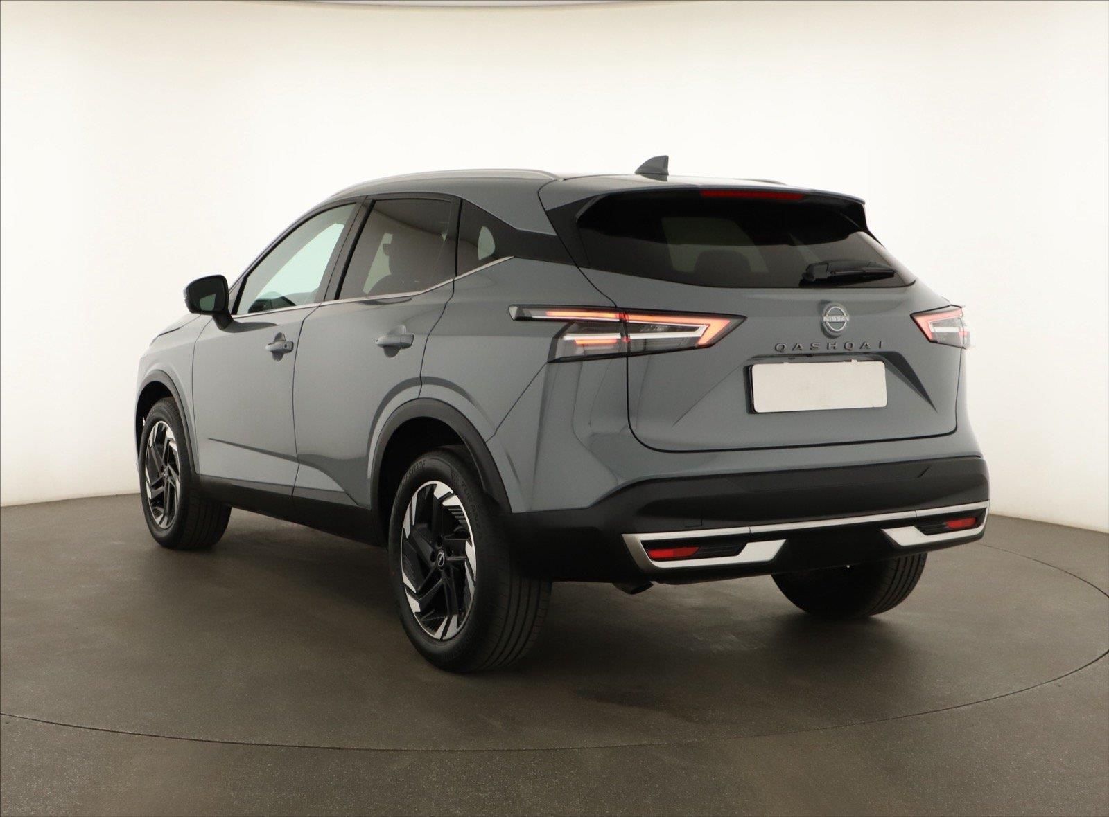 Nissan Qashqai, 1.3 DIG-T MHEV, N-Connecta - fotka 4