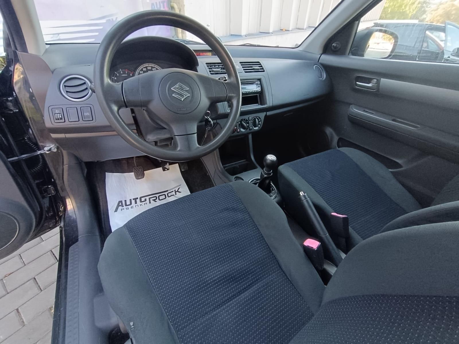 Suzuki Swift, 1.3/68kW - fotka 6