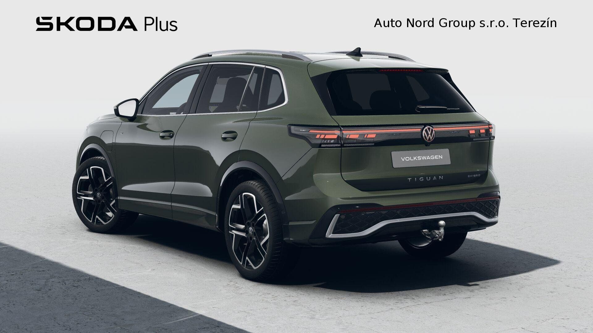 Volkswagen Tiguan, R-Line People 150 kW eHybrid - fotka 2